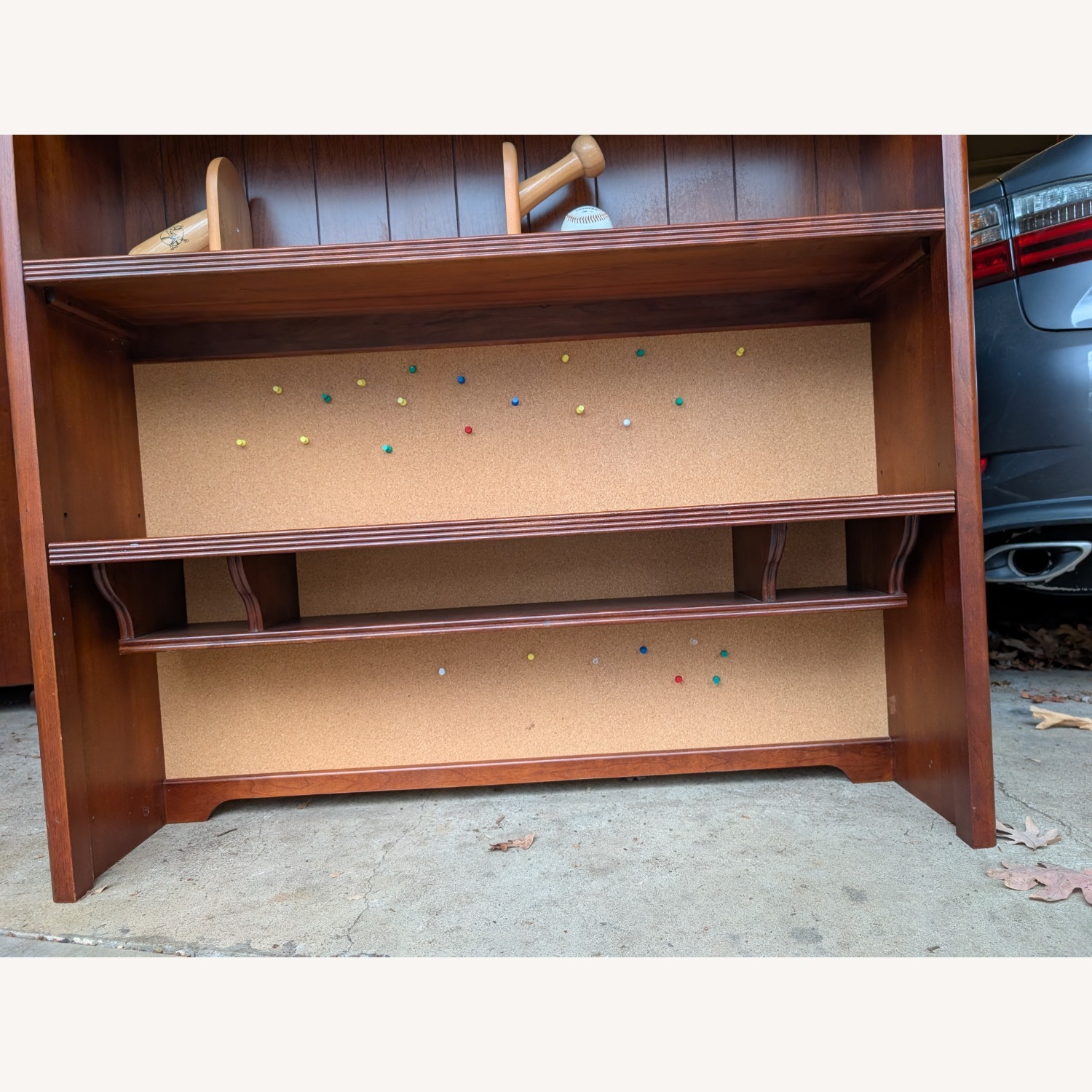 Solid Wood Bookshelf Hutch and integrated Desk - image-2