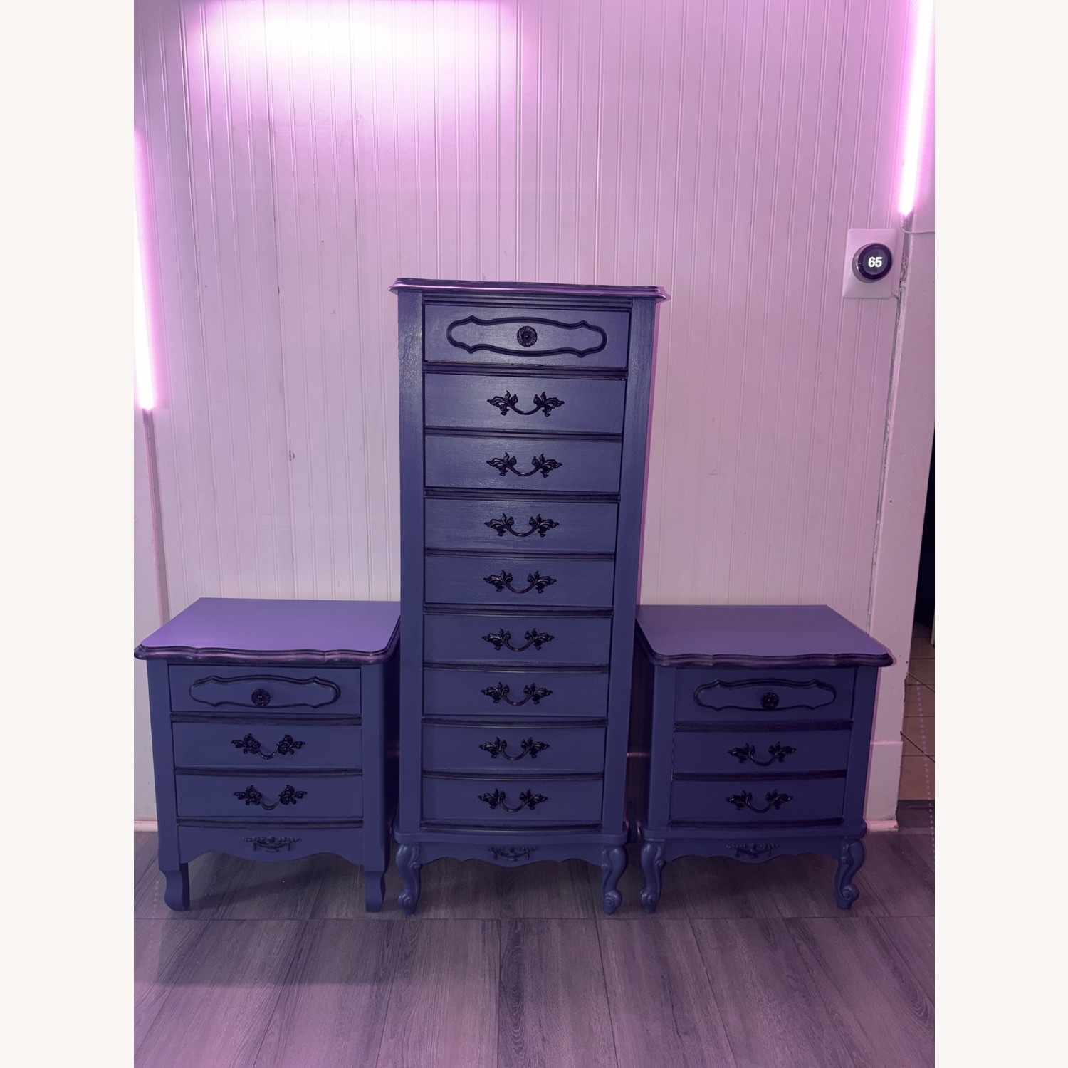 French Provincial Lingerie Dresser - image-6