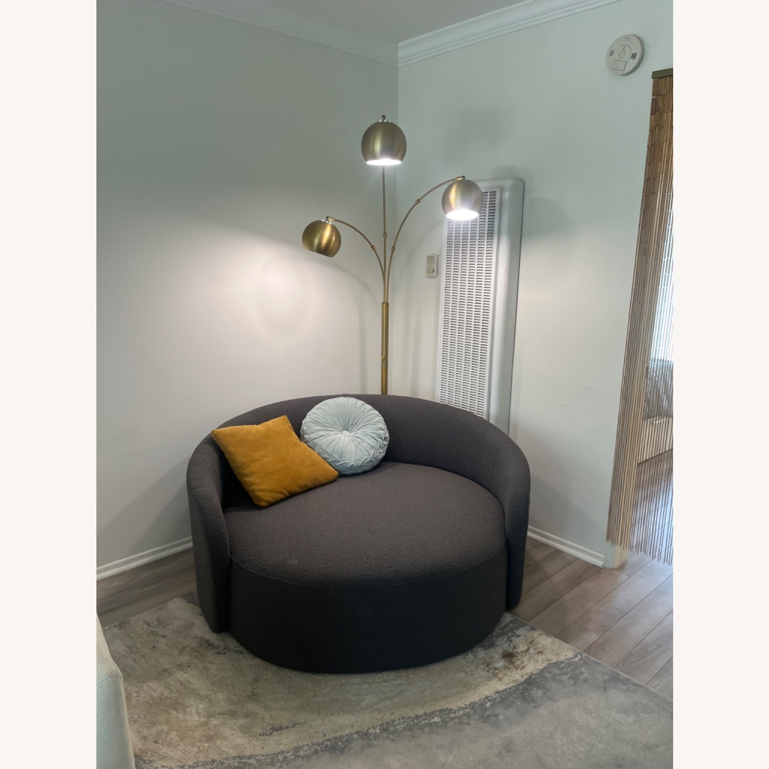 Chic Gray Loveseat - image-1