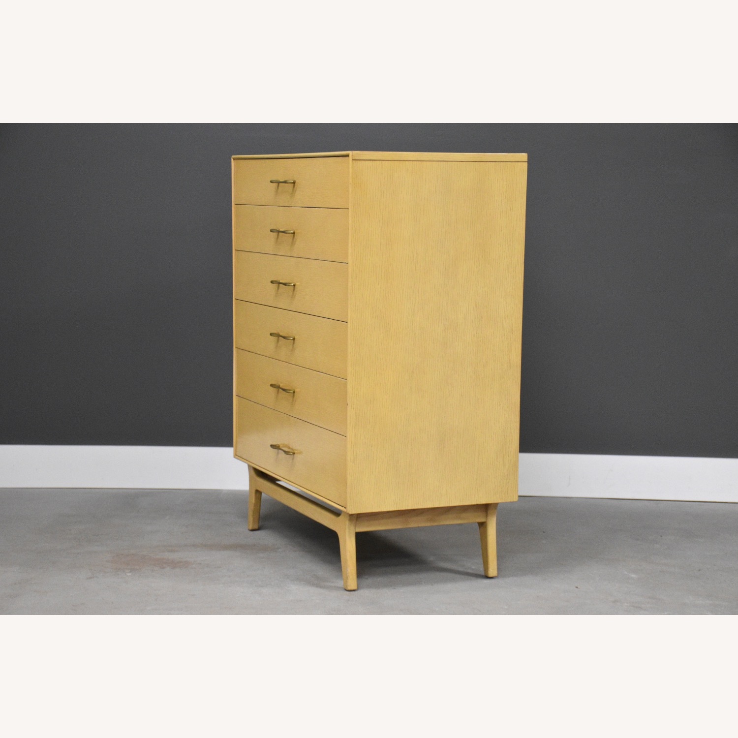 Vintage/Antique Rway Natural Wood Dresser - image-4