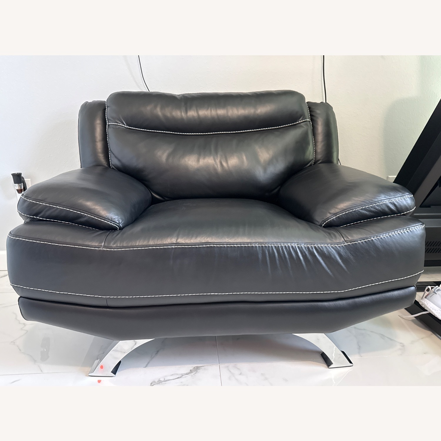 Zamora Black Leather Armchair - image-4