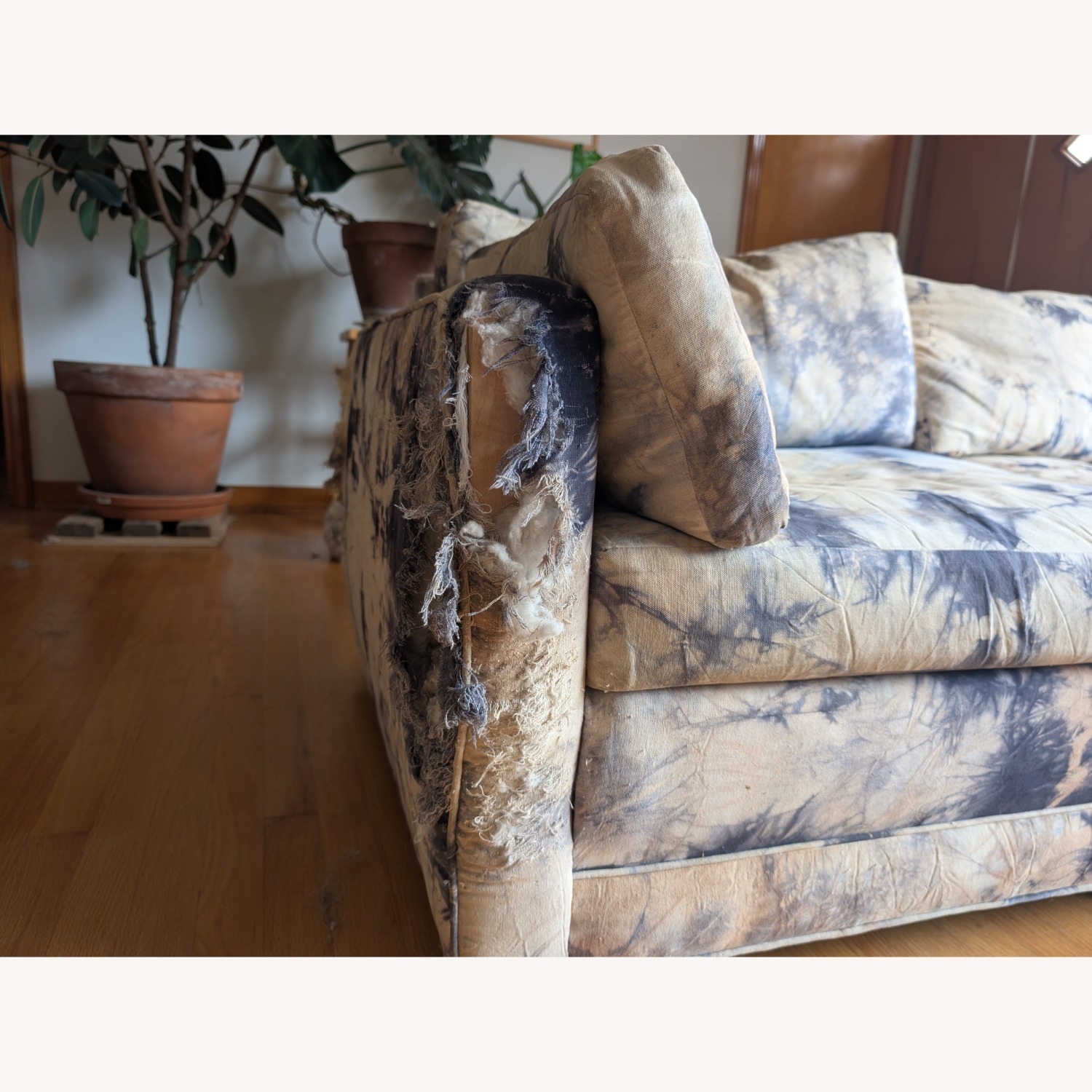 Extra Large Vintage 8+ Seater Down Sofa - image-3