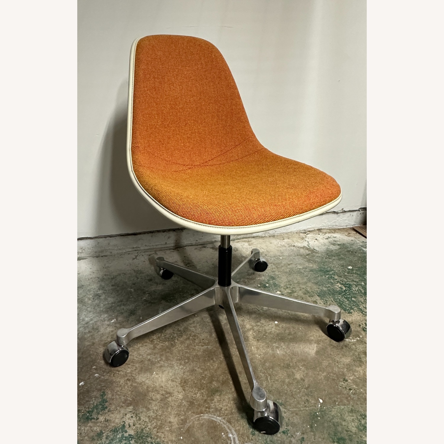 Herman Miller Eames Fiberglass Shell Task Chair - image-2
