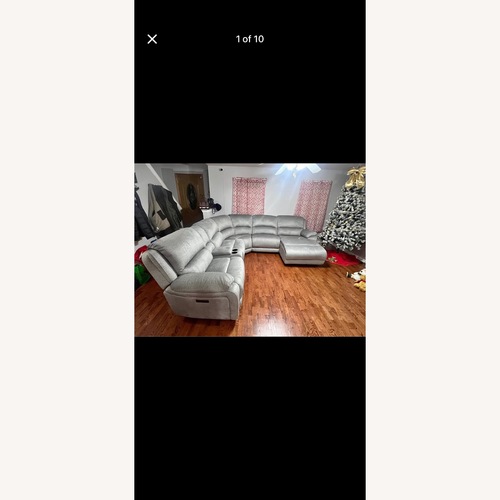 Used Raymour & Flanigan Marley Light Gray 3+ Piece Sectional for sale on AptDeco