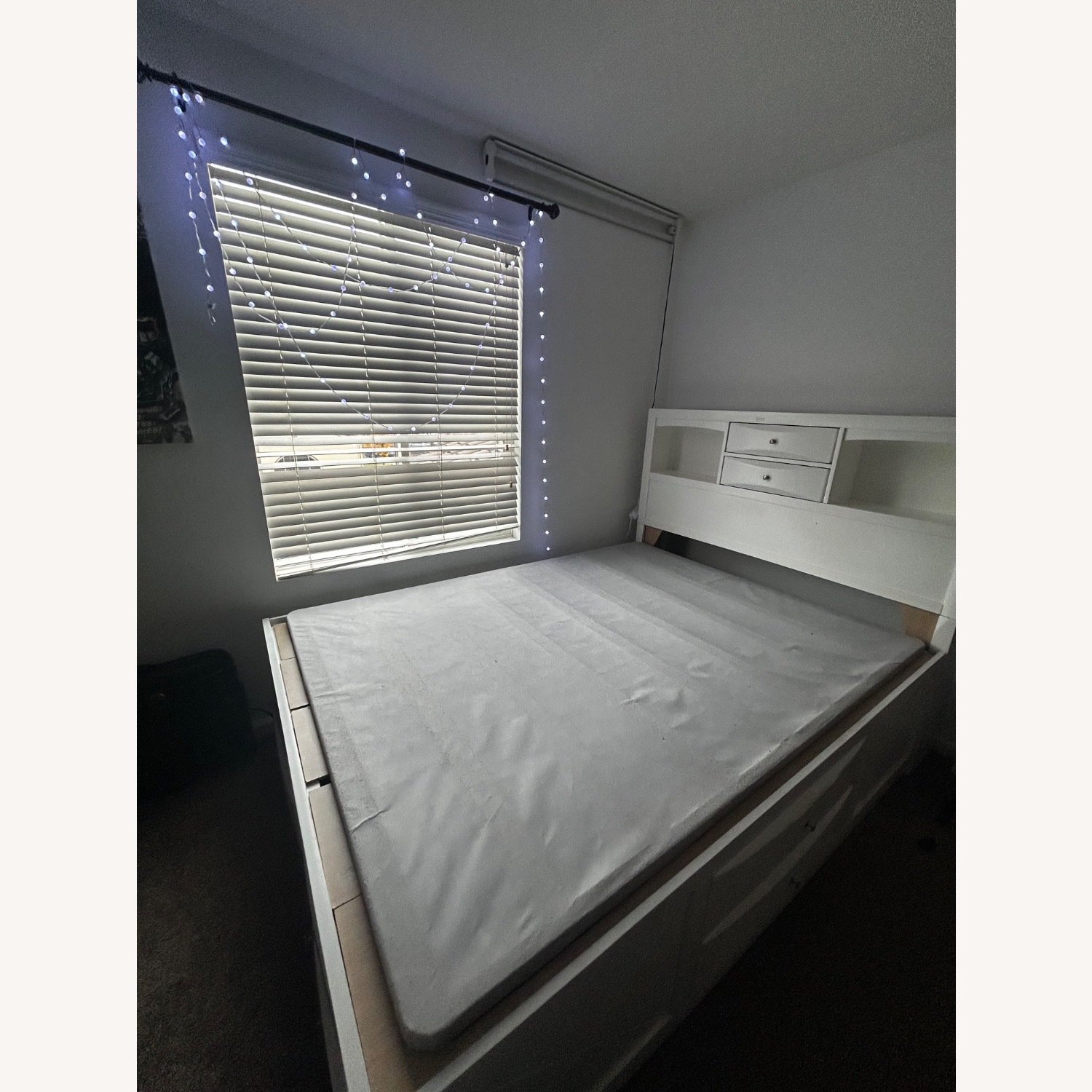 Ashley Furniture White Wood Queen Bed - image-3