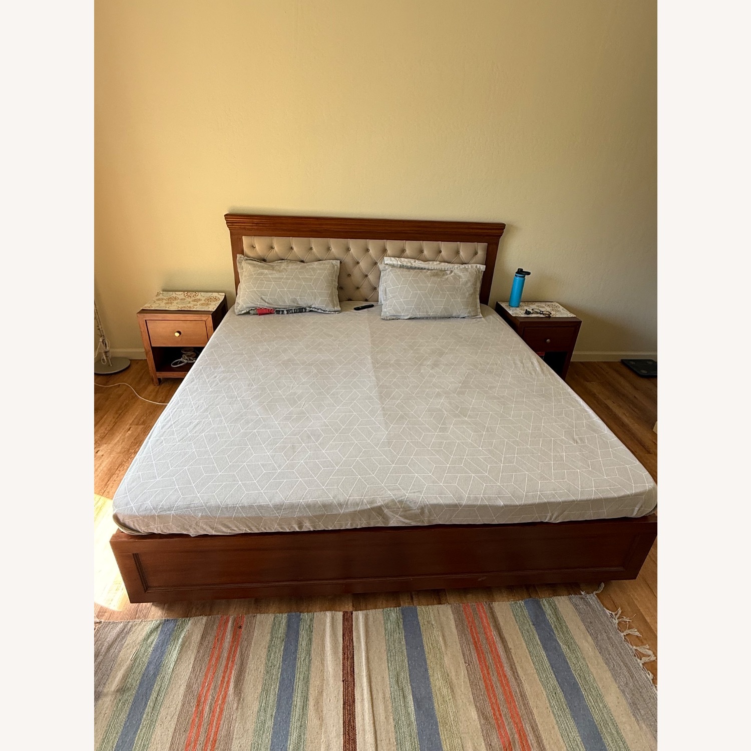 Taylor Made Custom Furniture Dark Brown Full Bed - image-1
