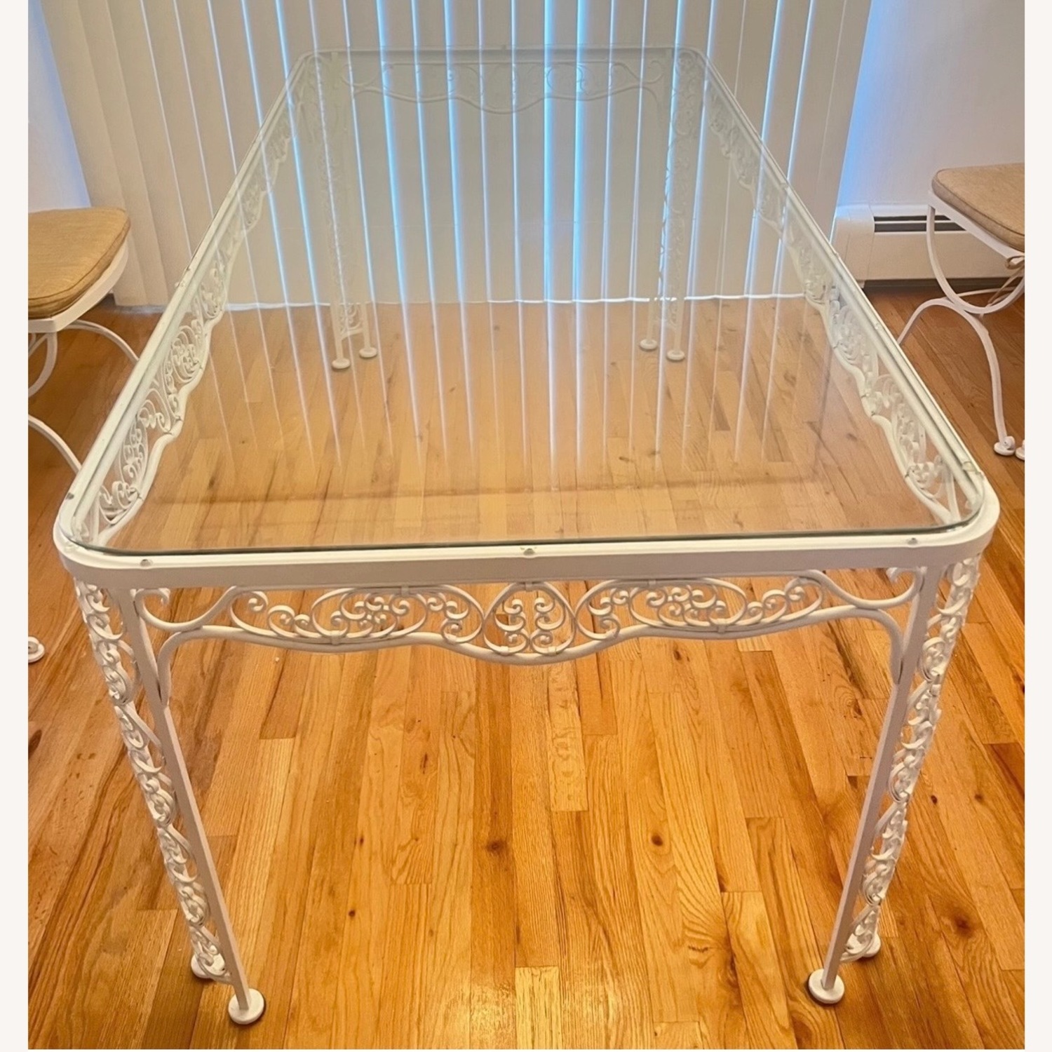 Vintage/Antique White Dining Sets - image-9