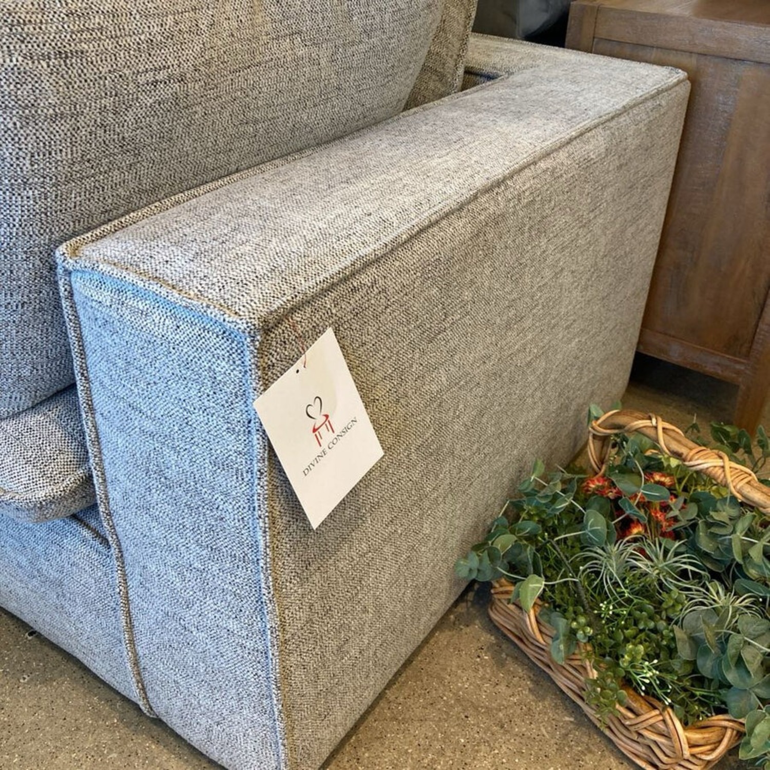 Modern Right Angle Sleeper w/ Ottoman Sectional  - image-15