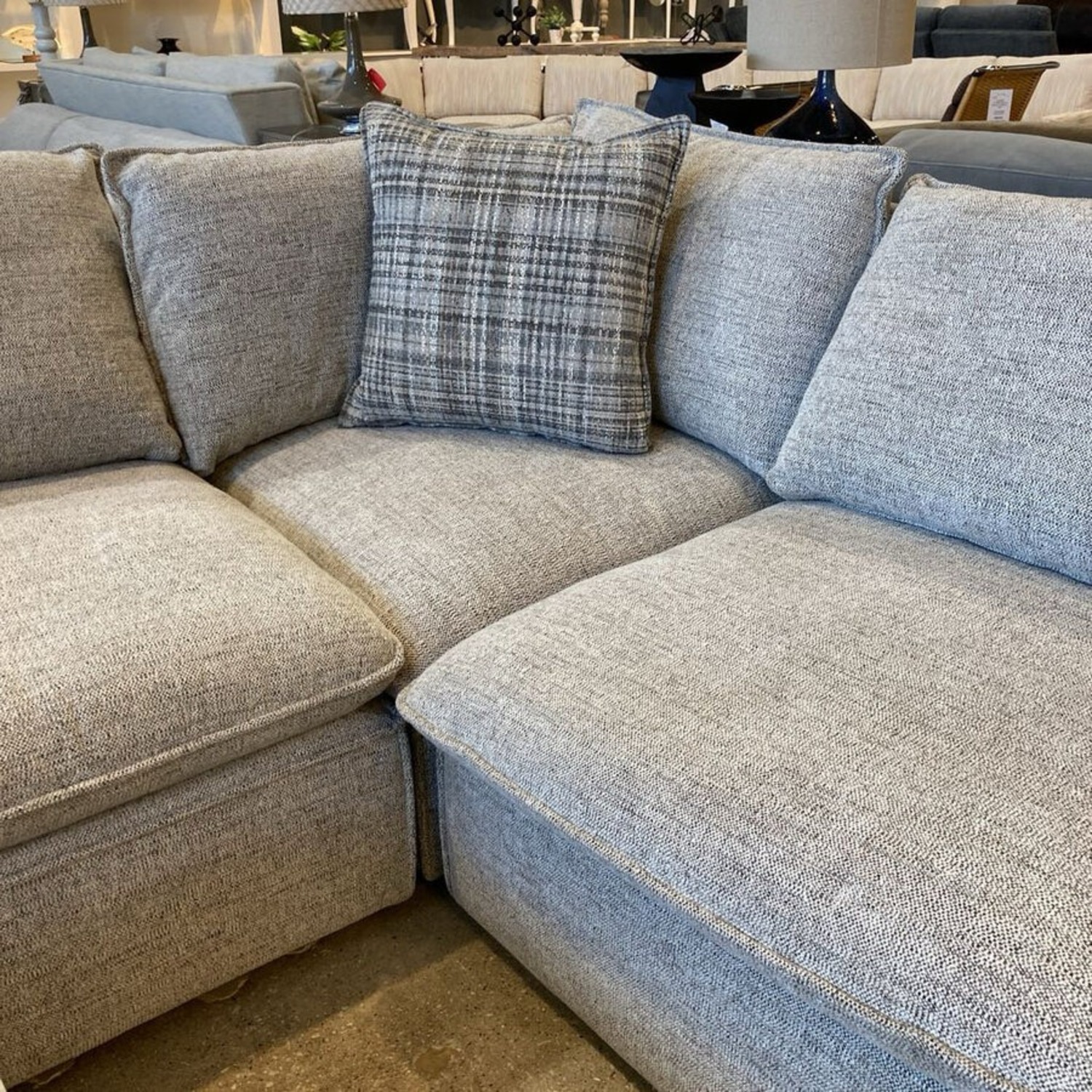 Modern Right Angle Sleeper w/ Ottoman Sectional  - image-6