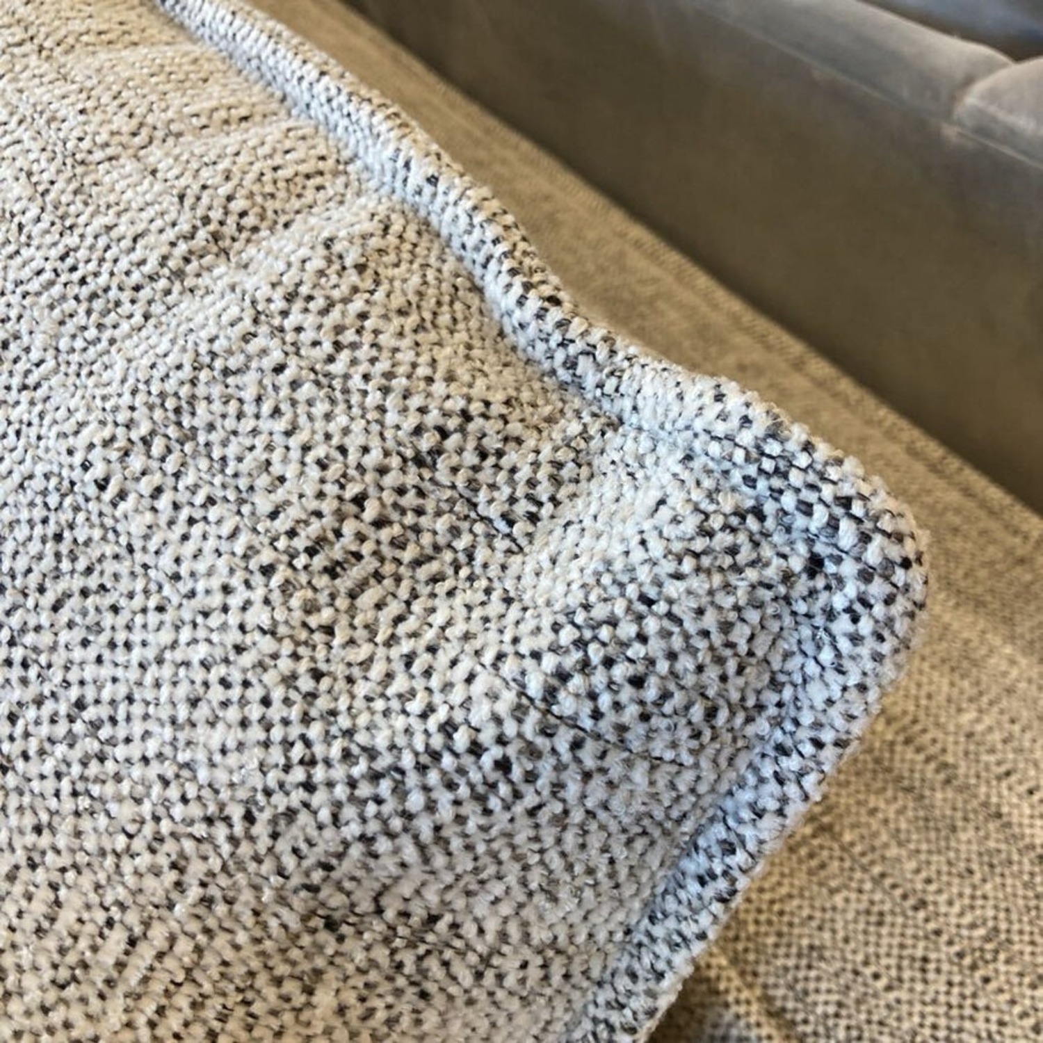 Modern Right Angle Sleeper w/ Ottoman Sectional  - image-13