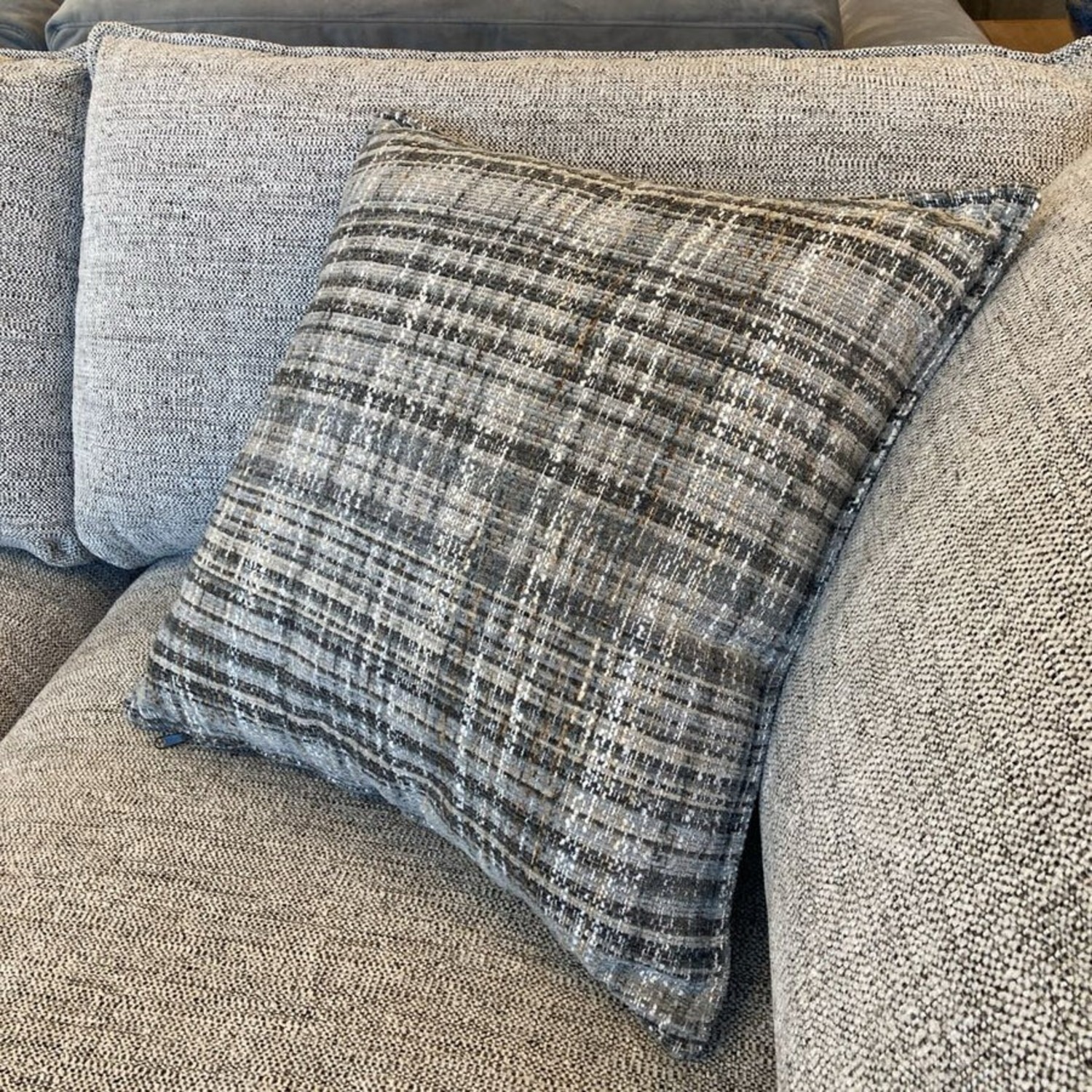 Modern Right Angle Sleeper w/ Ottoman Sectional  - image-14