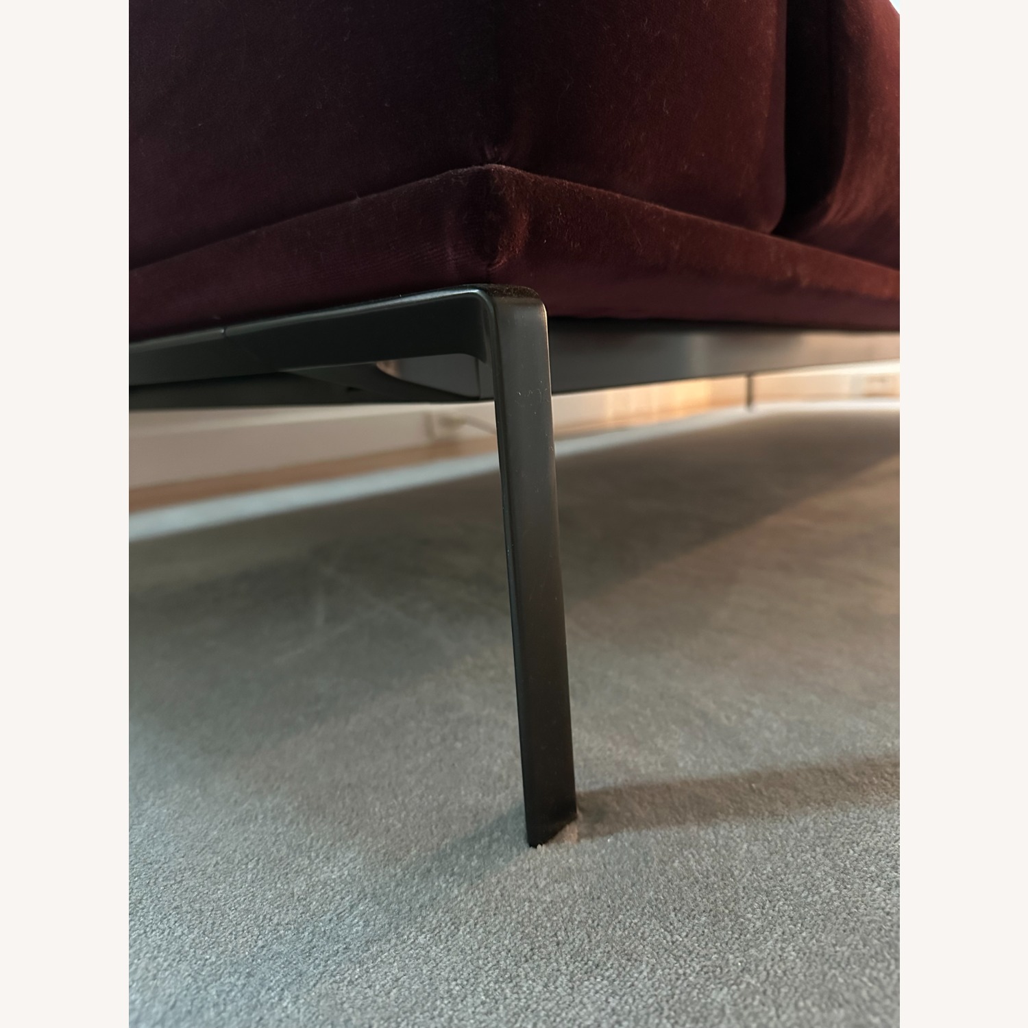 Moov plum Sofa by Piero Lissoni for Cassina - image-6