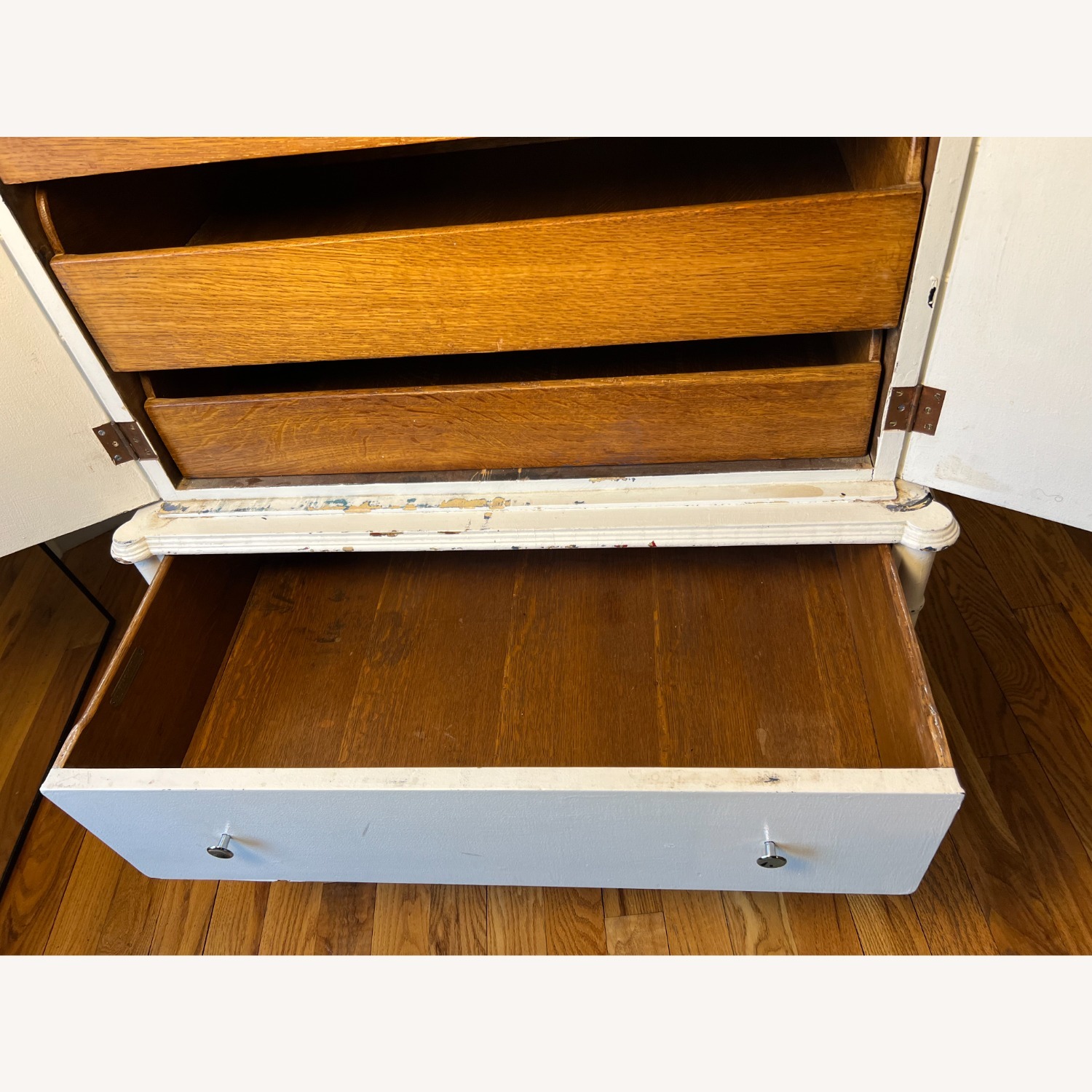 Vintage Oneidacraft Hollywood Regency Chest - image-7