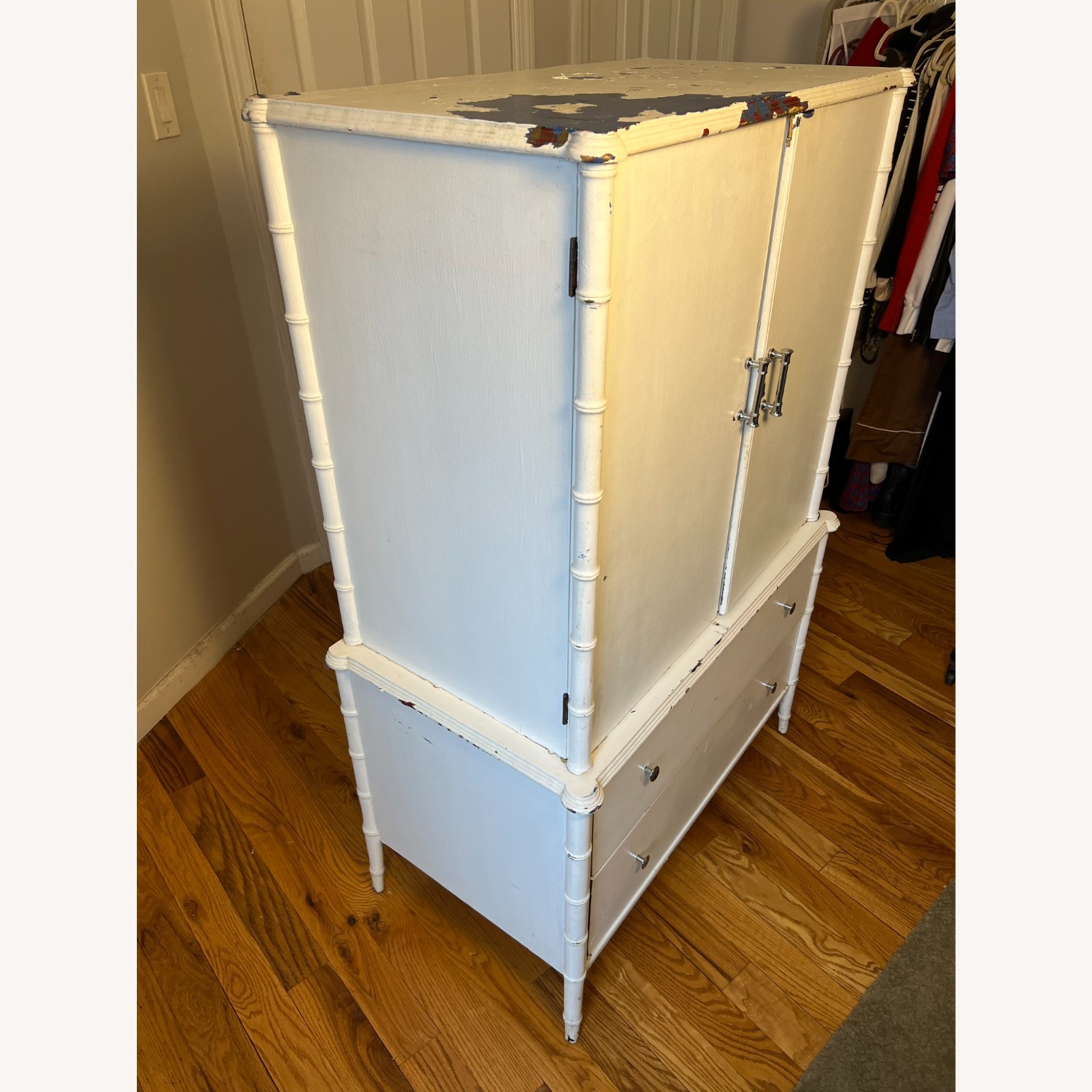 Vintage Oneidacraft Hollywood Regency Chest - image-15