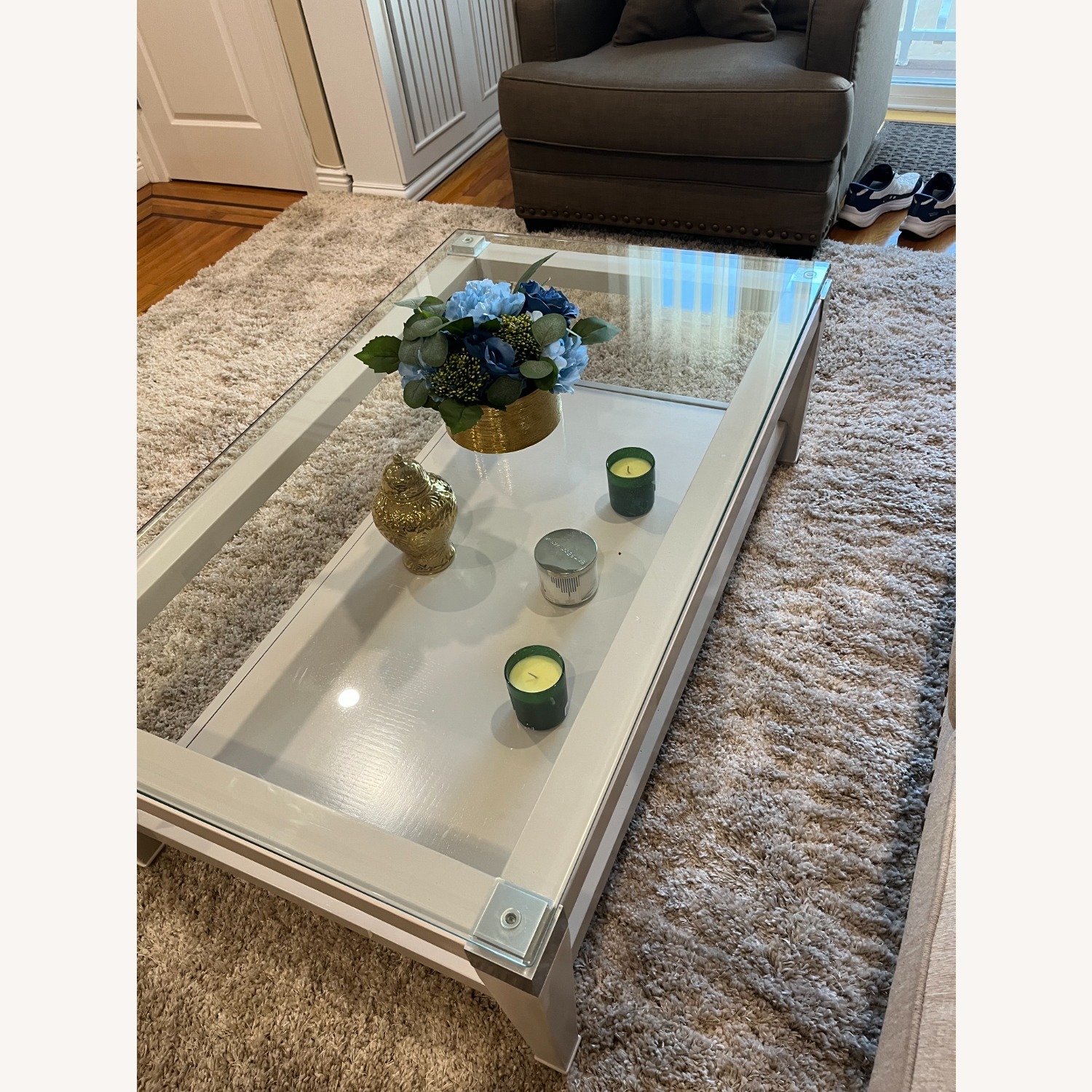 Tessani White Mirrored Glass Coffee Table - image-2