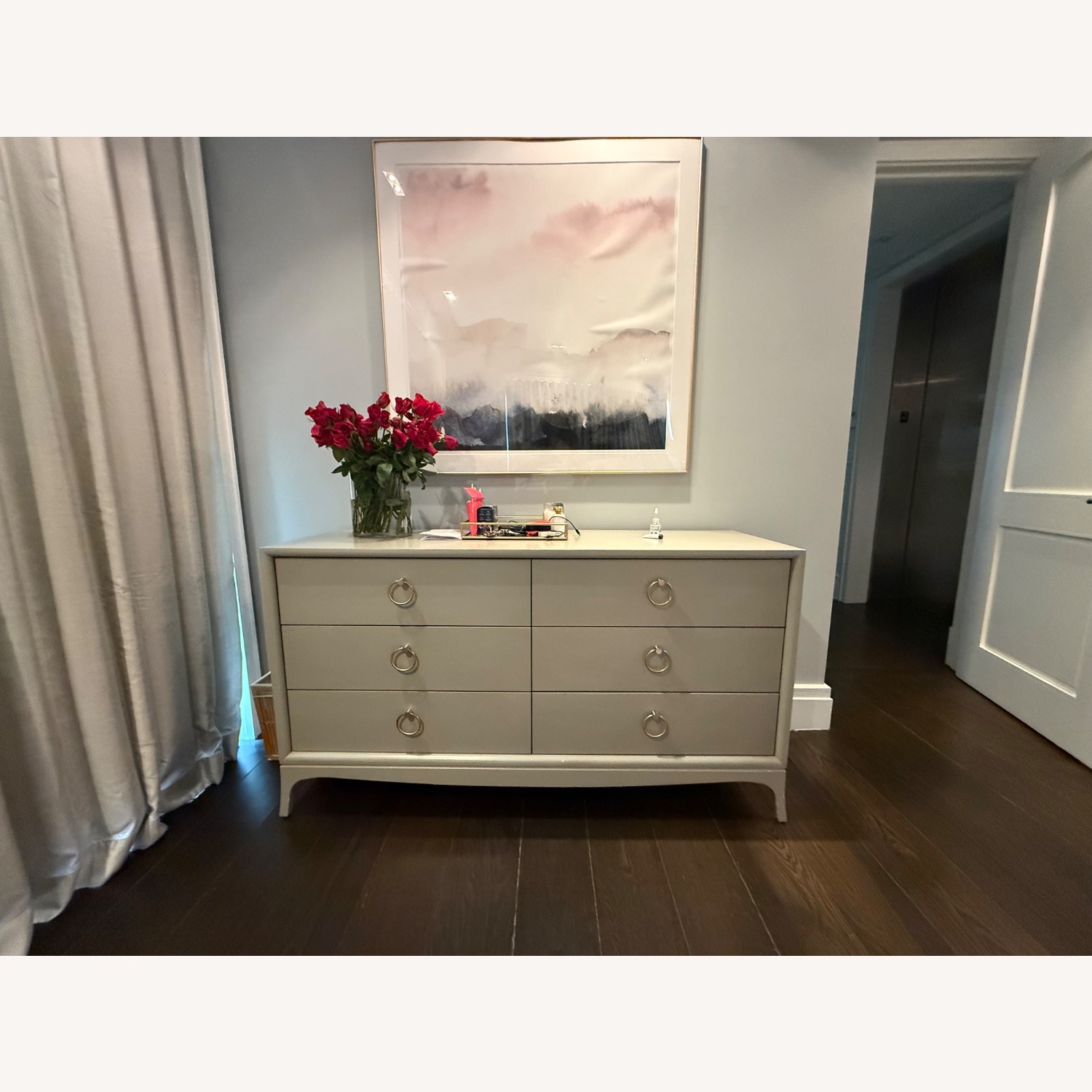 Fiona Light Gray Wood Dresser (6 Drawers) - image-2