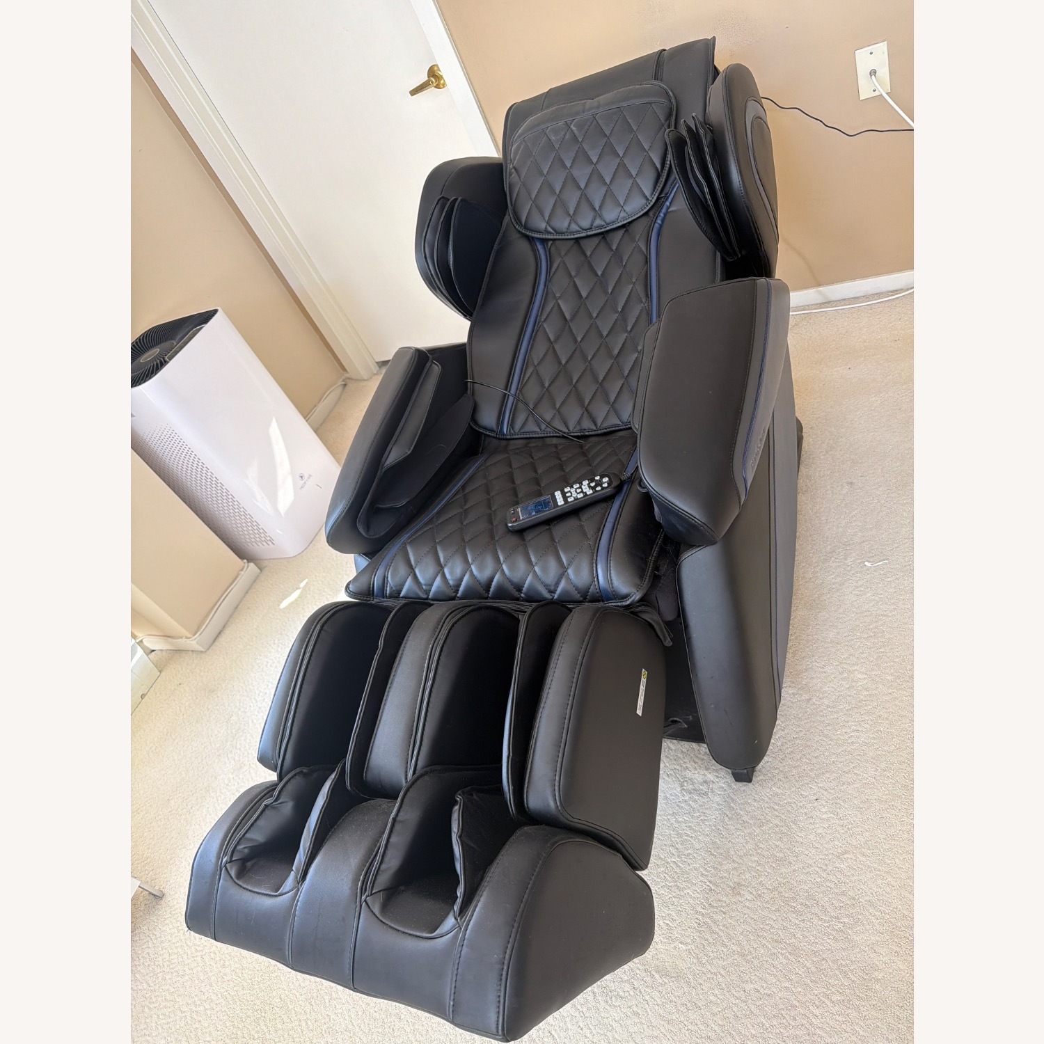 Brookstone BK-450 Massage Chair - image-4
