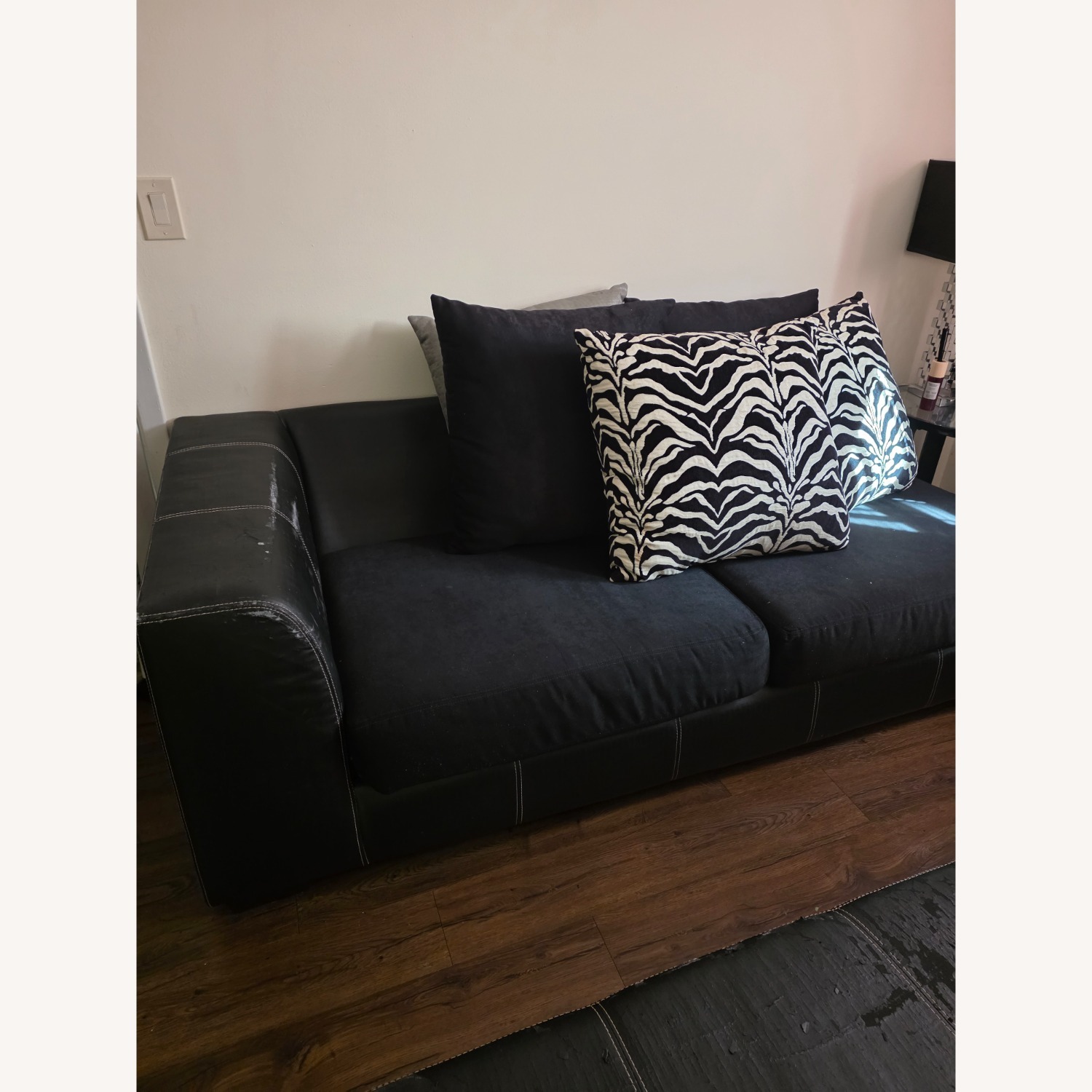 Sectional Chair with Ottoman - image-1