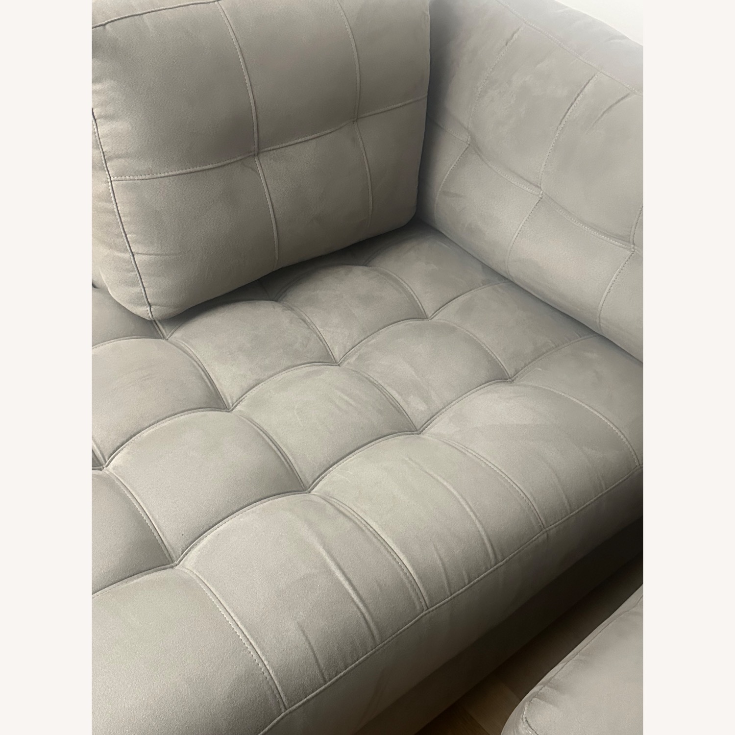 Raymour & Flanigan Light Gray Cityscape 2-pc. Sectional - image-6