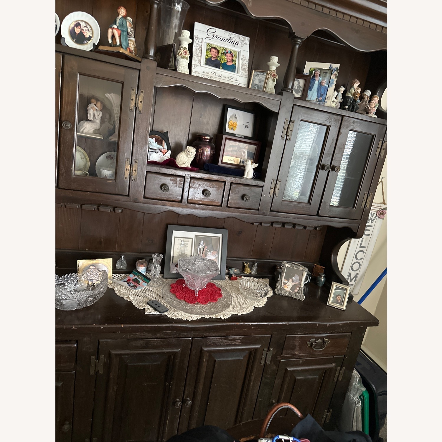 Solid Pine 2 Pc Hutch - image-6