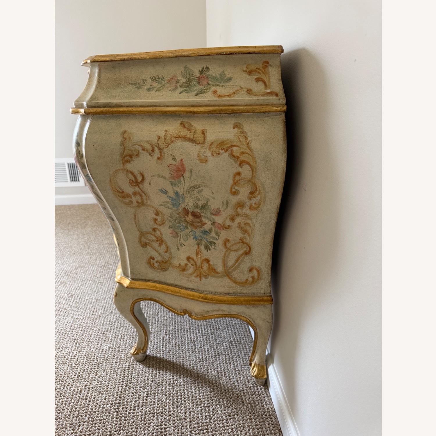 Vintage/Antique Chest - image-4