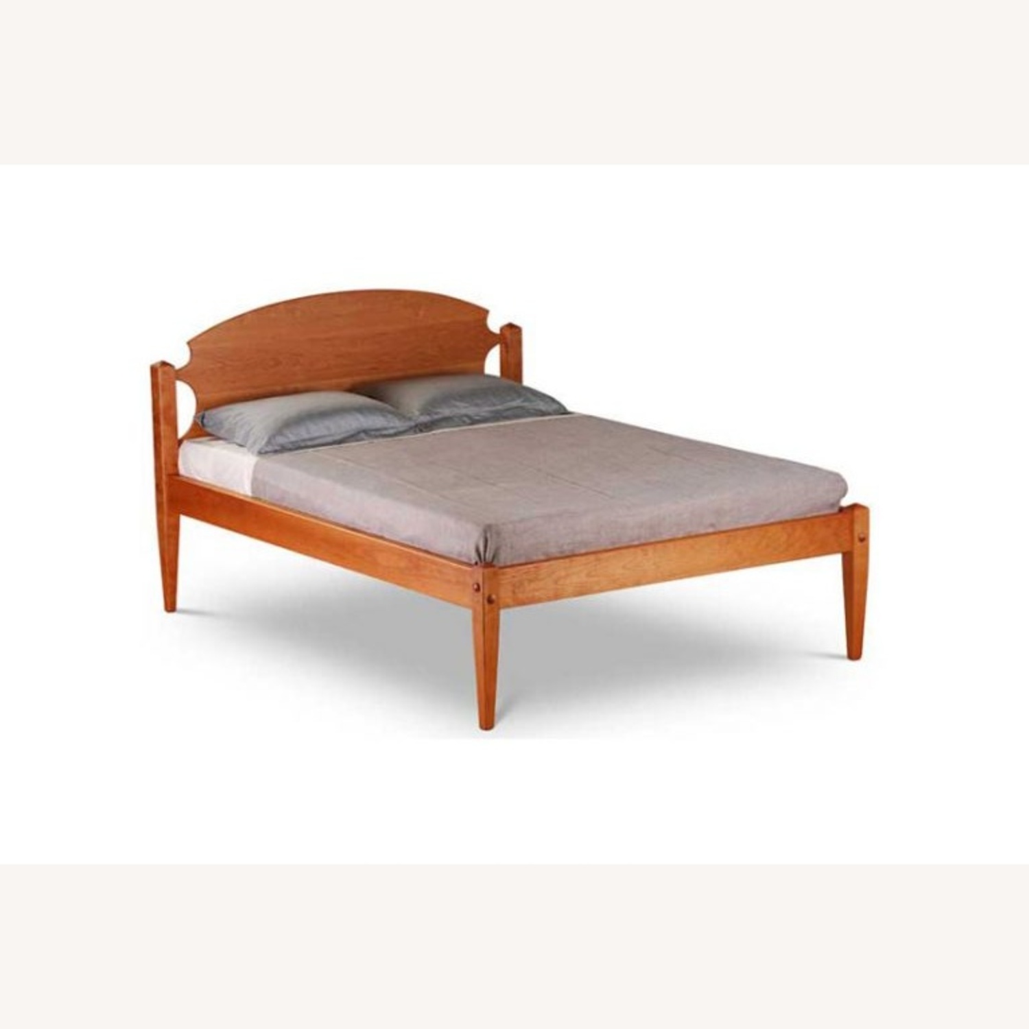 Scott Jordan Furniture Light Brown Full Bed - image-11