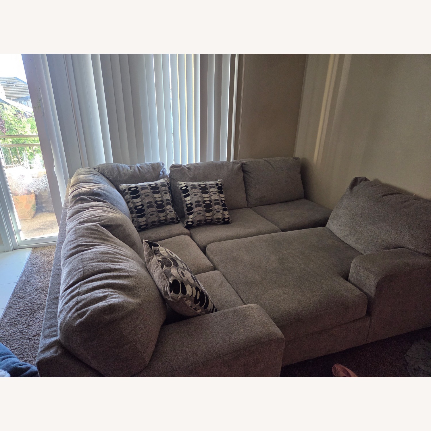 Ashley Furniture Light Gray 3+ Piece Sectional - image-4