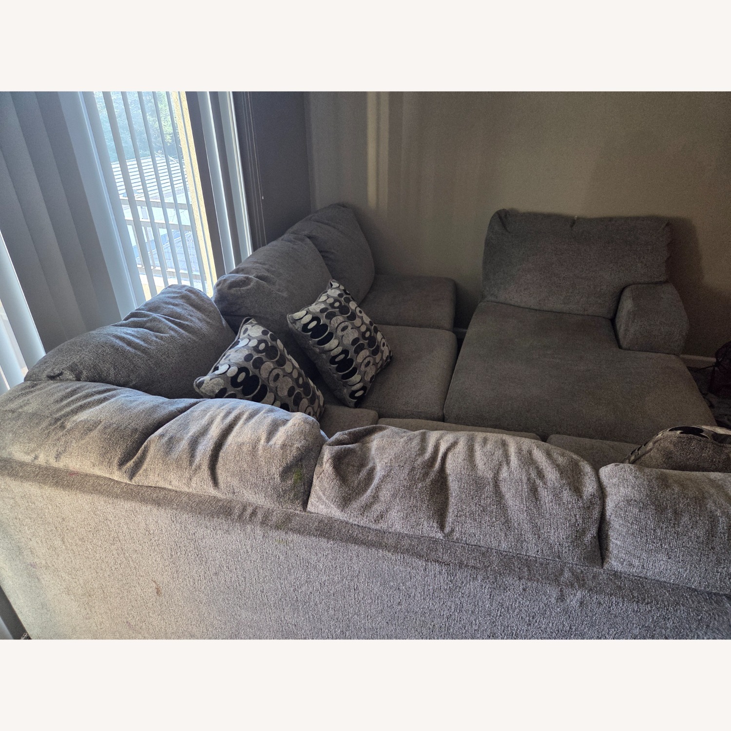 Ashley Furniture Light Gray 3+ Piece Sectional - image-7