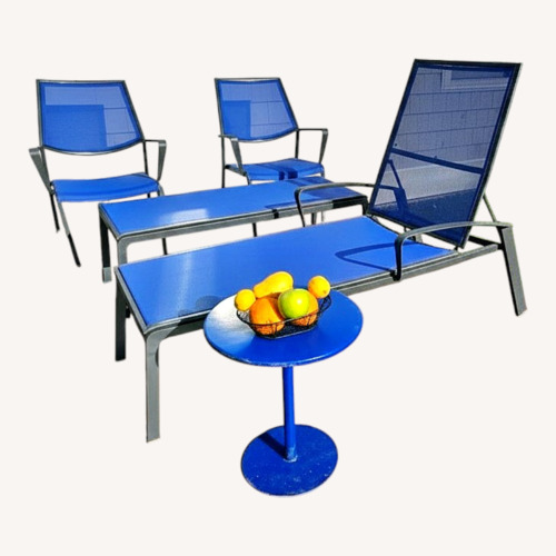 Used 5-Piece Crate & Barrel Outdoor Patio Furniture Set for sale on AptDeco