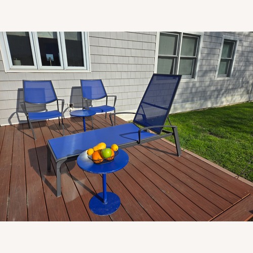 Used 5-Piece Crate & Barrel Outdoor Patio Furniture Set for sale on AptDeco