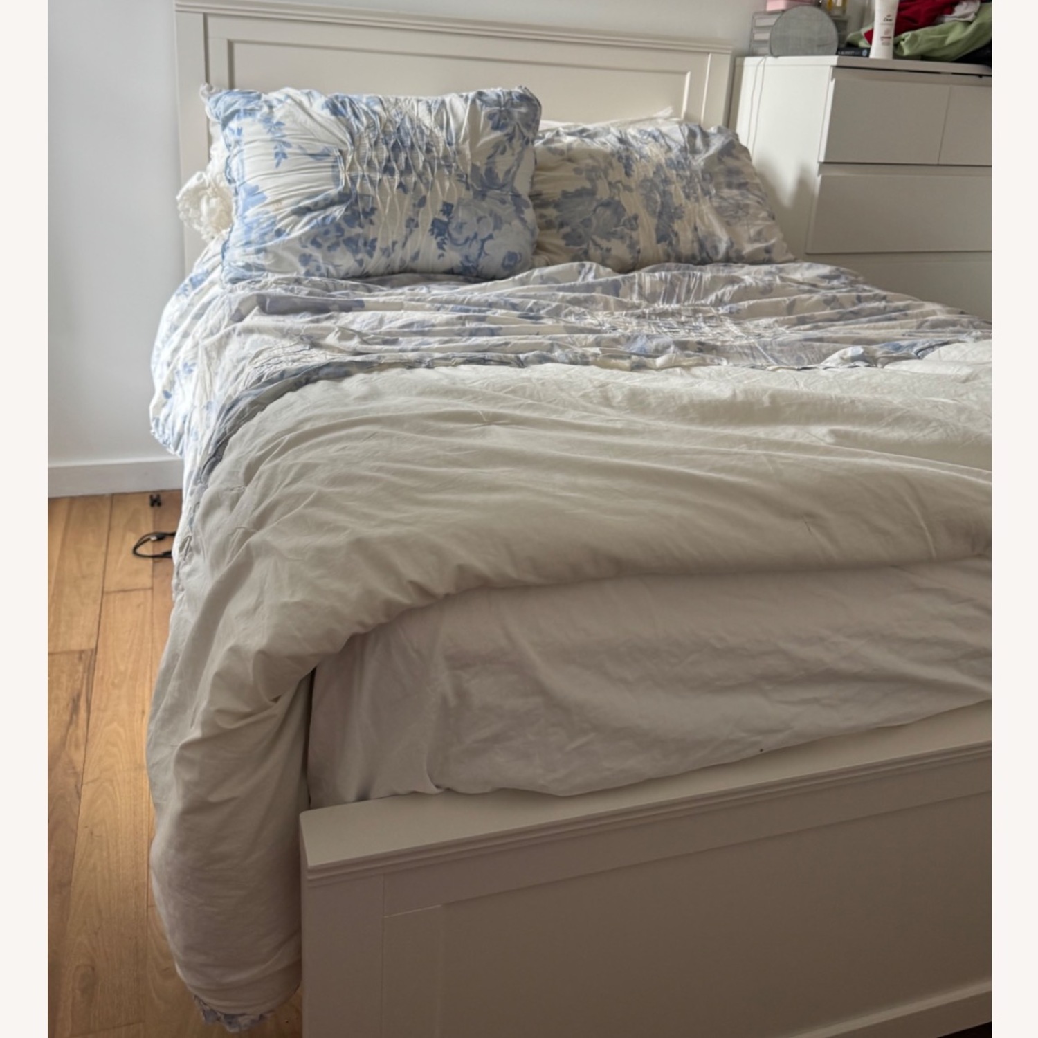 Pottery Barn White Hampton Bed Frame Full - image-4