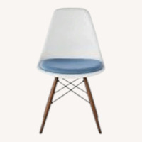 Herman Miller Eames Molded Dining Chairs with Pads