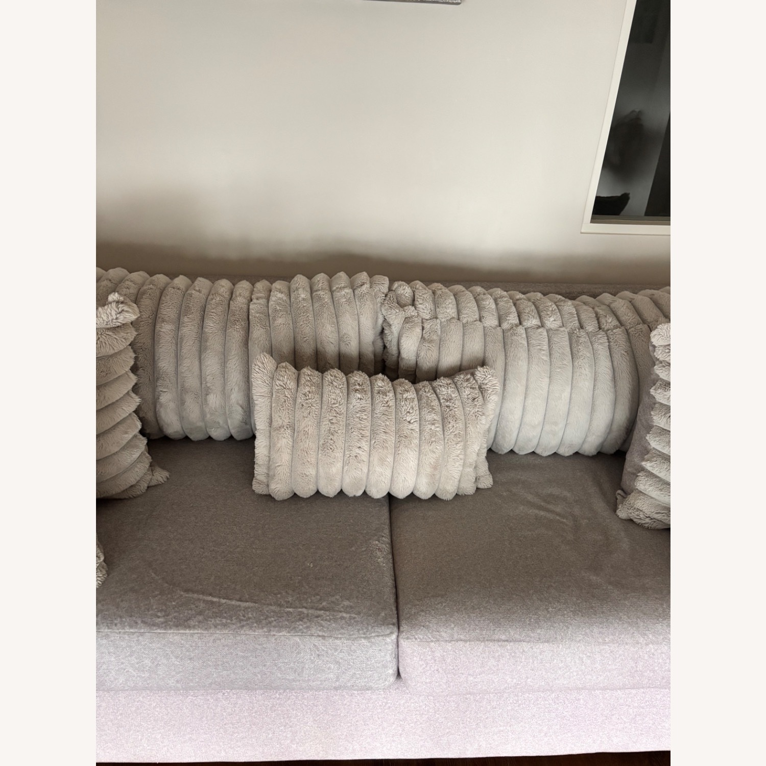 Bob's Discount Furniture Light Gray 2 Seater Sofa - image-5