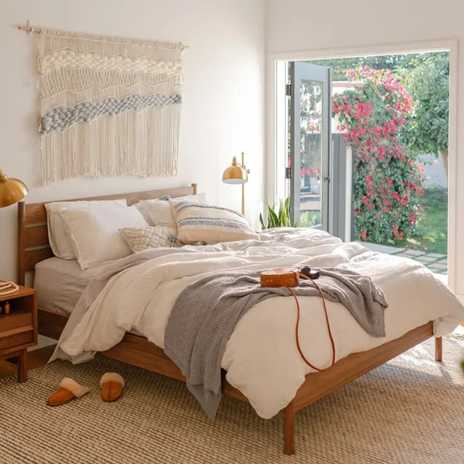 EQ3 Monarch Natural Wood Queen Bed - image-1