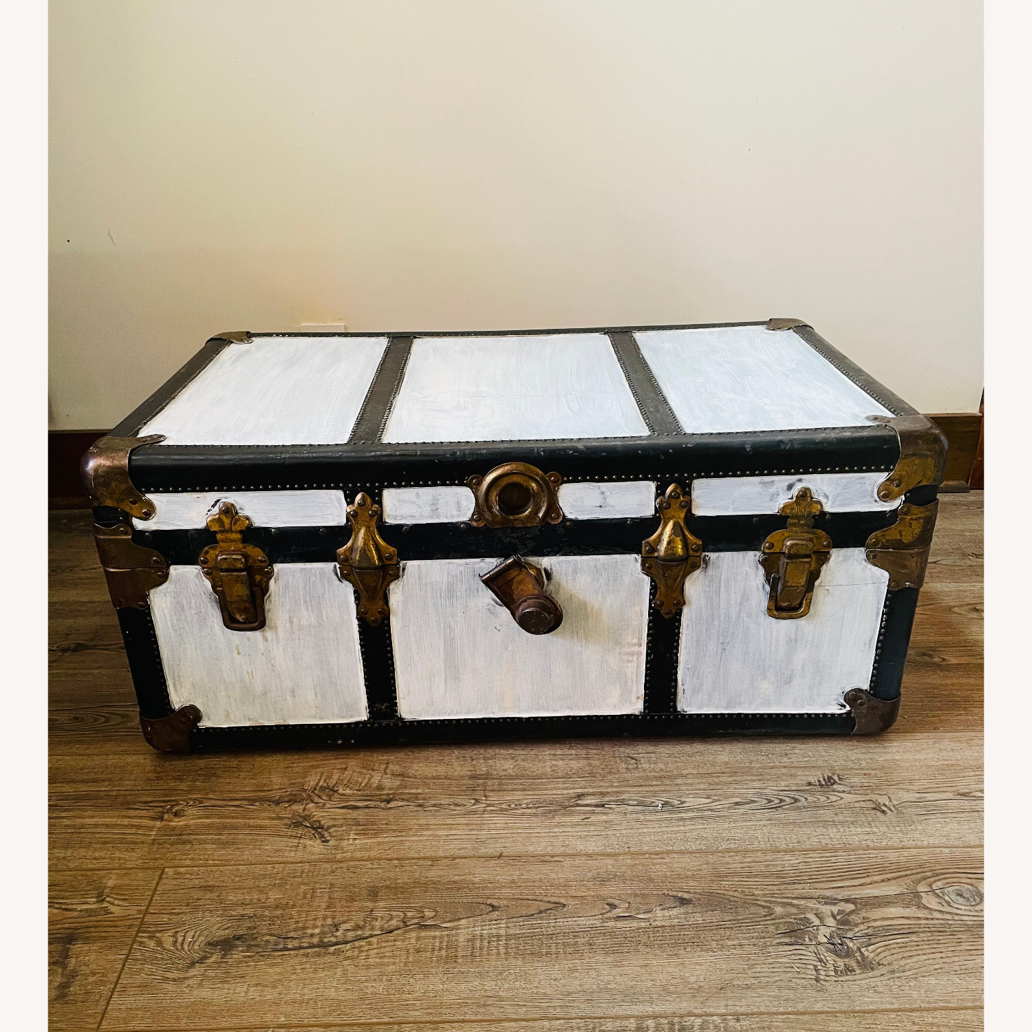 Antique Flat Top P&S Trunk With Floral Organizer - image-15