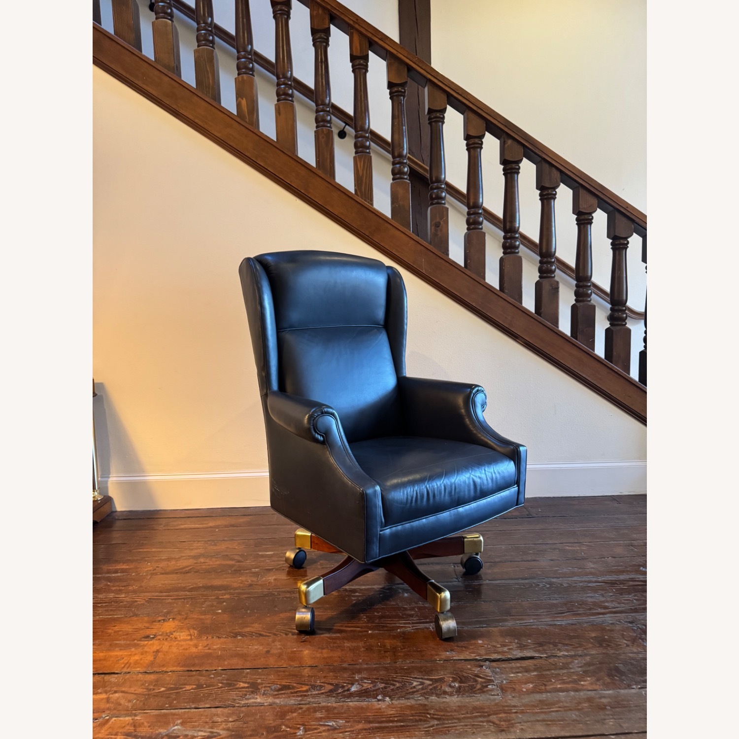 Ross Perot EDS Leather Executive Swivel Chairs - image-10