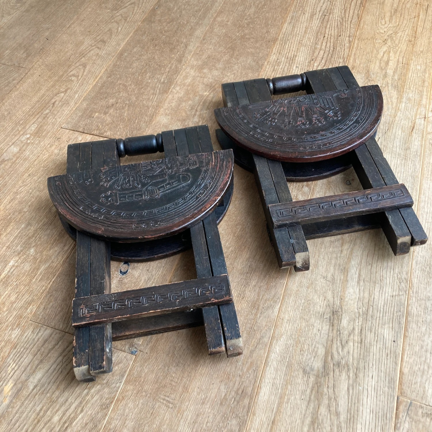 Vintage Peruvian Foldable Stools Pair of 2 - image-5