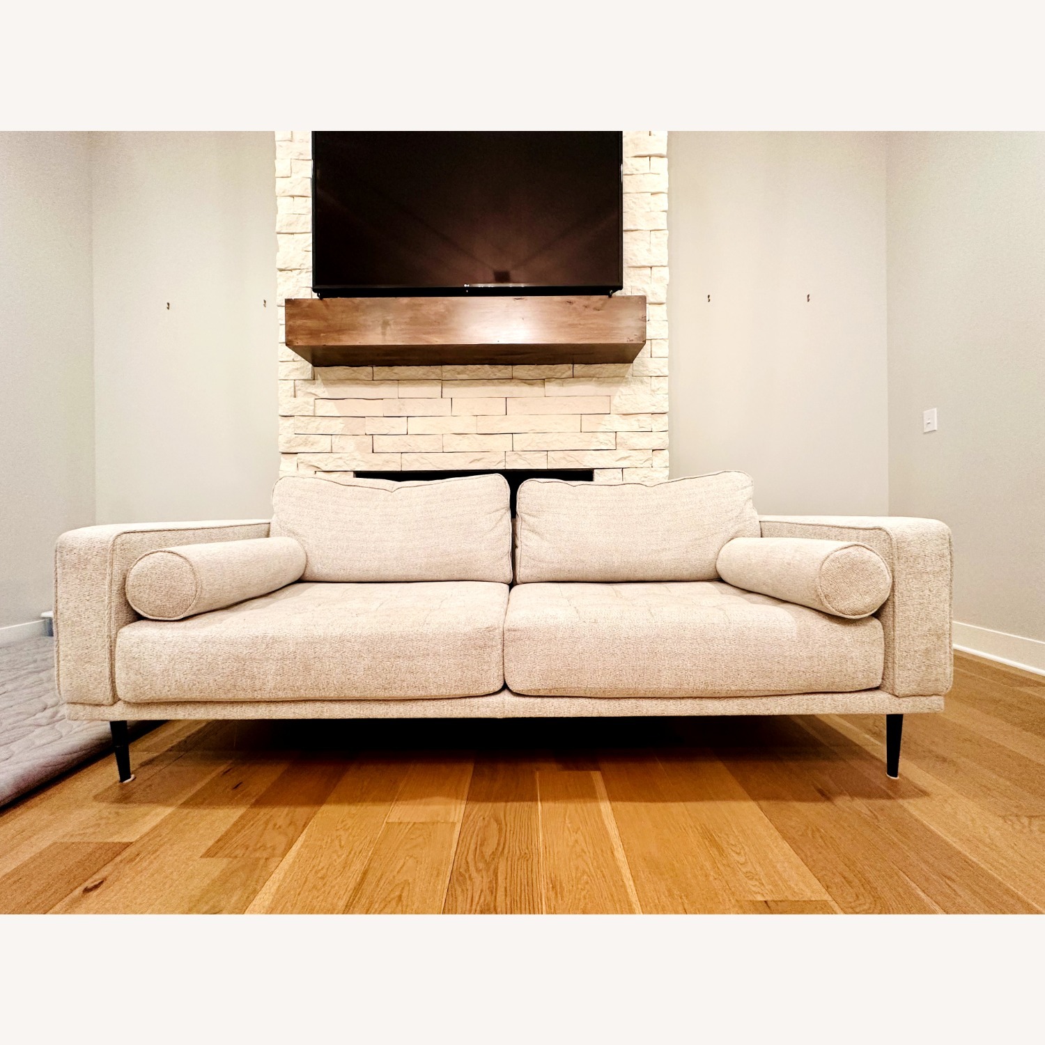 Ashley Furniture White Fabric 3+ Seater Sofa - image-3