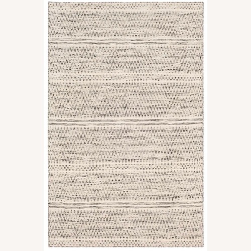 Used Wayfair Kelly Clarkson Home Area Rug 6' x 9' for sale on AptDeco