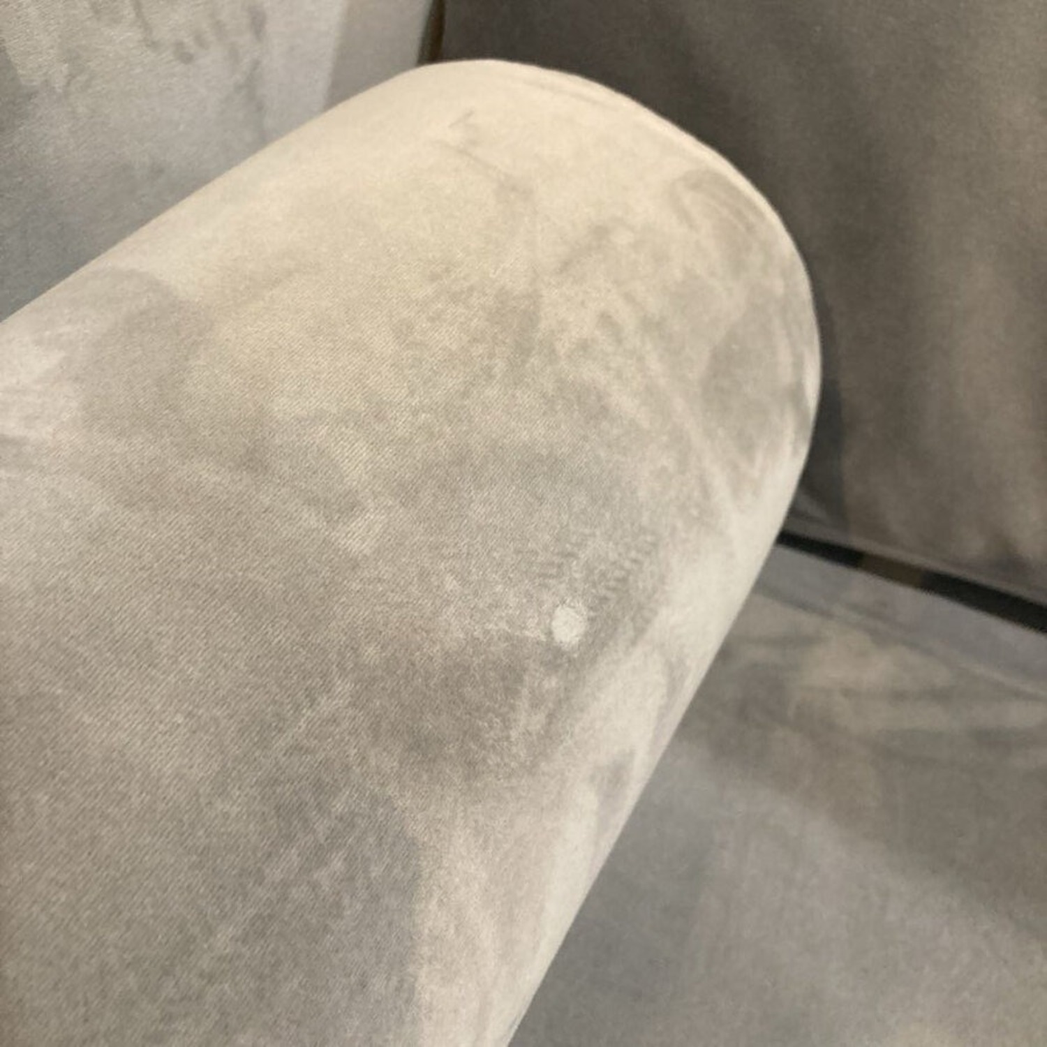 Roy's Furniture Velour Single Cushion Tufted Sofa - image-6