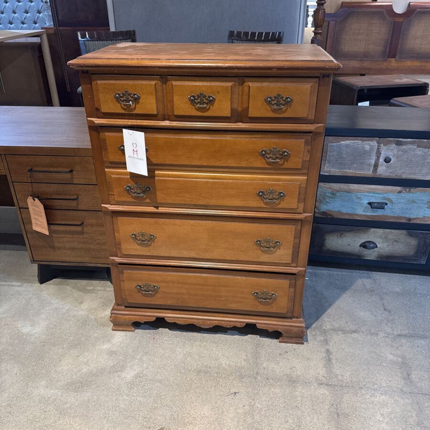 Bassett Traditional Solid Wood 5-Drawer Dresser - image-1