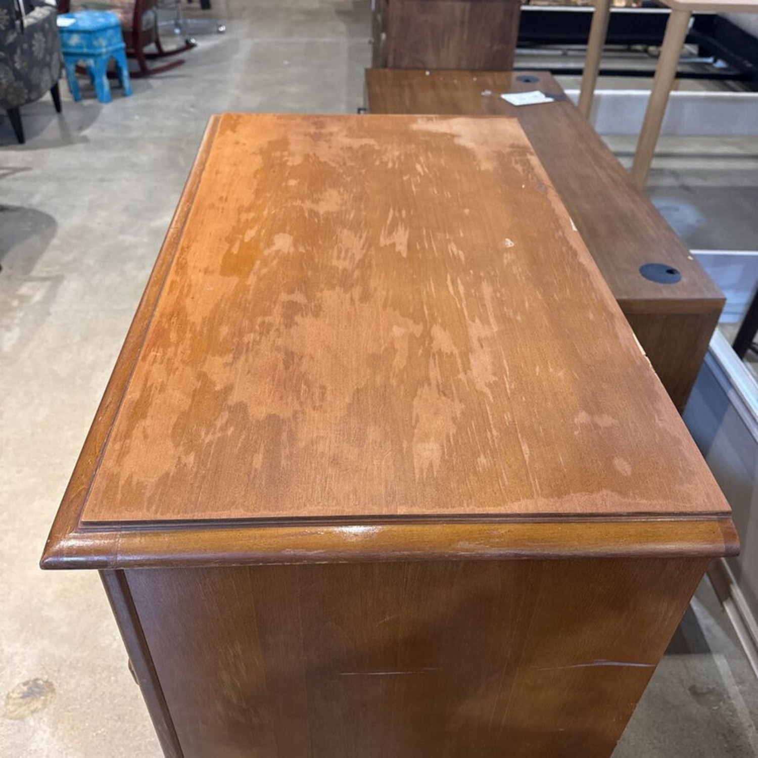 Bassett Traditional Solid Wood 5-Drawer Dresser - image-3