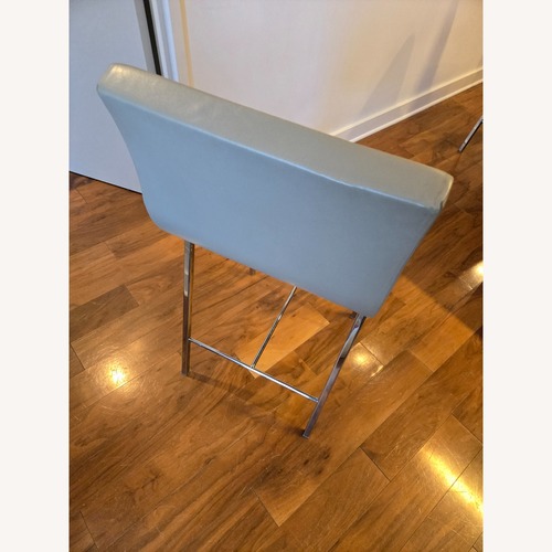 Used Ligne Roset Sala Light Gray Leather Stools (Set of 3) for sale on AptDeco