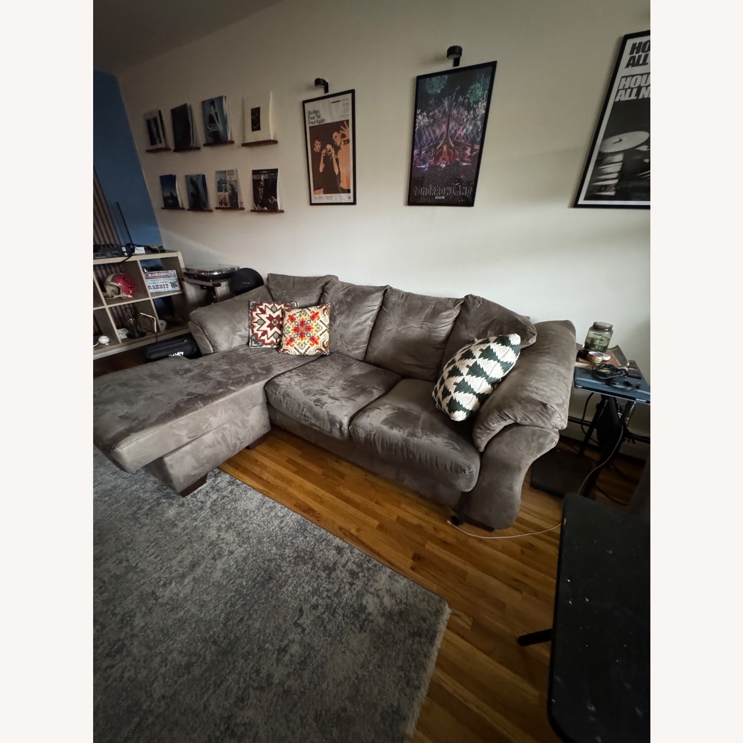 Contemporary Sectional - image-4