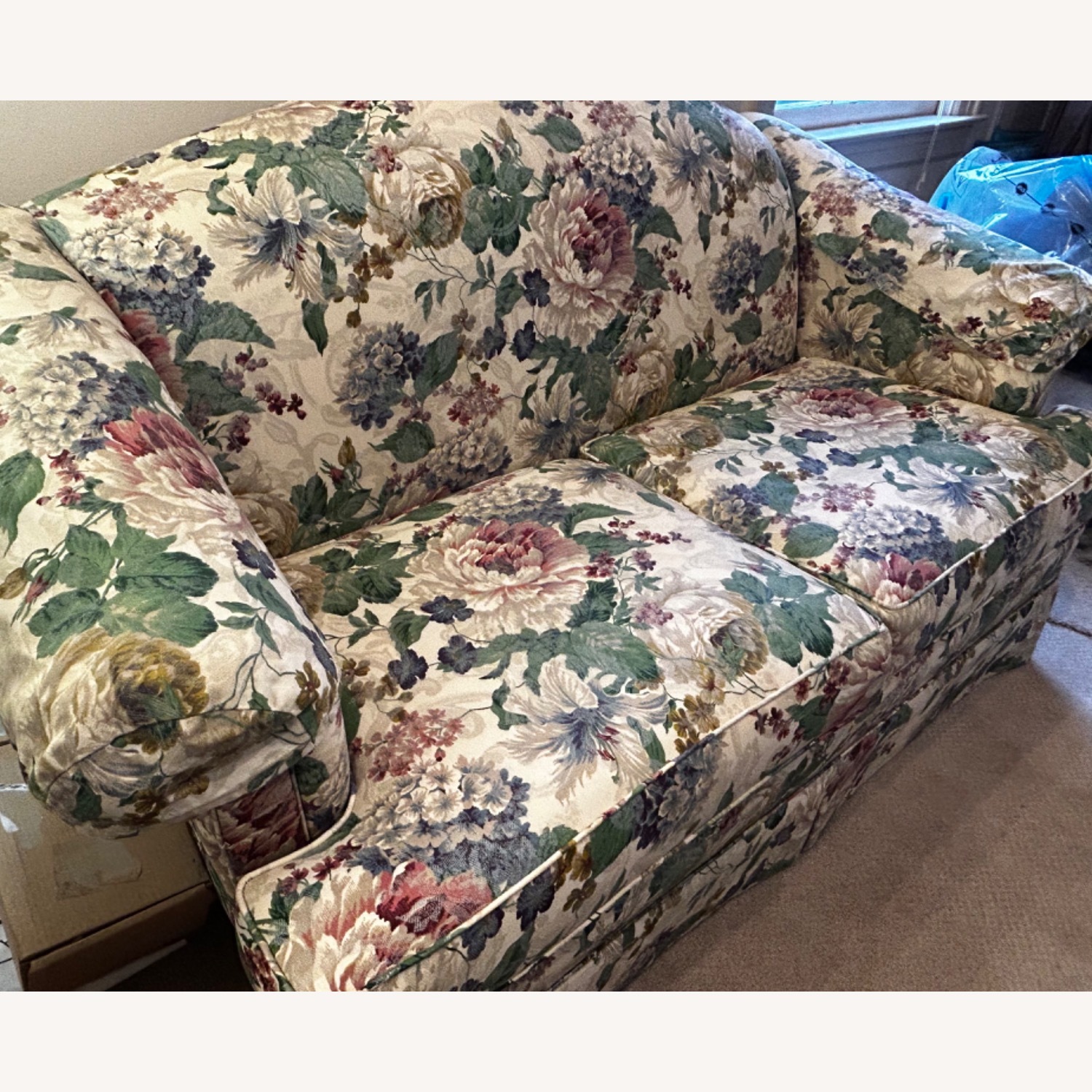 Macy's Loveseat - image-3