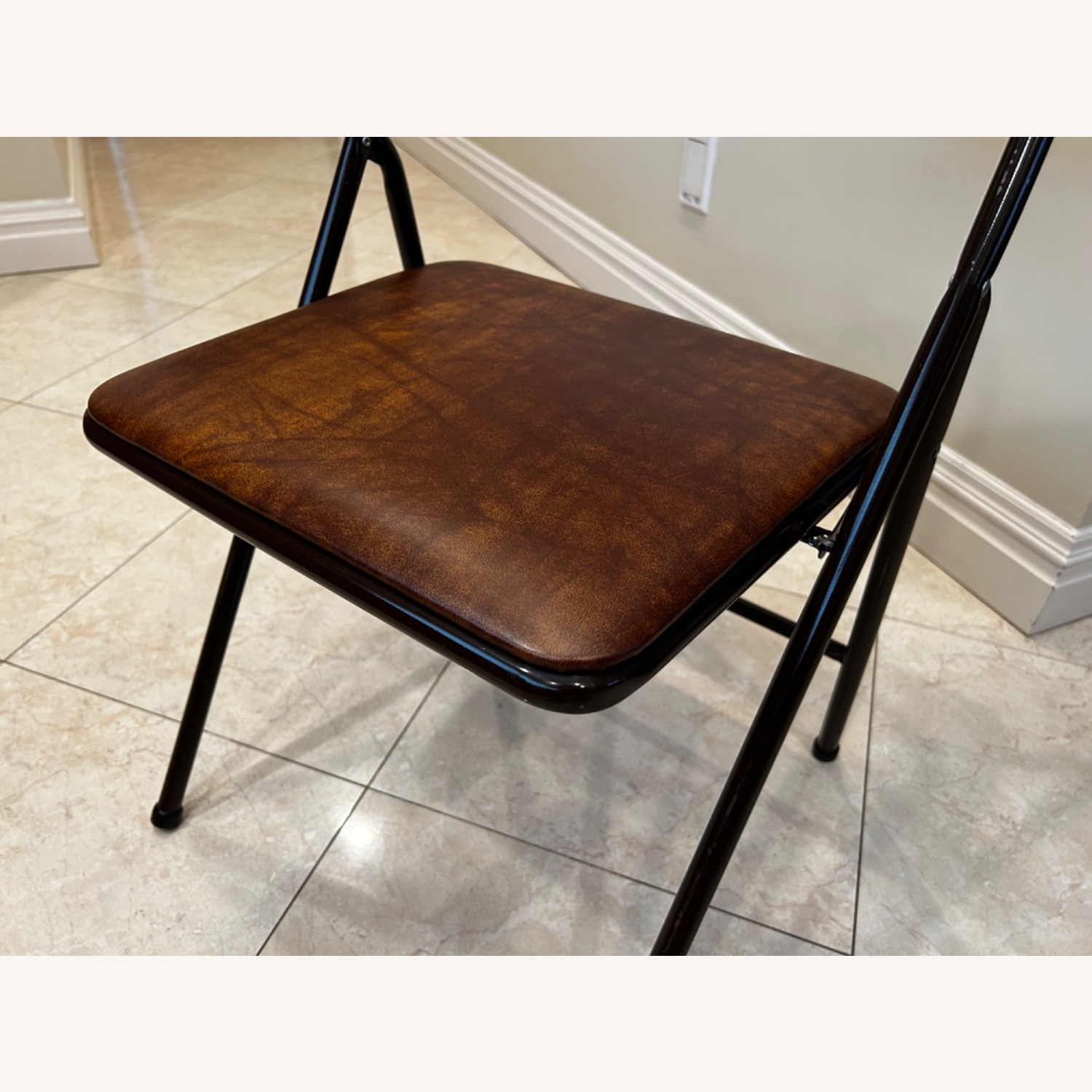 Folding Chairs - image-2