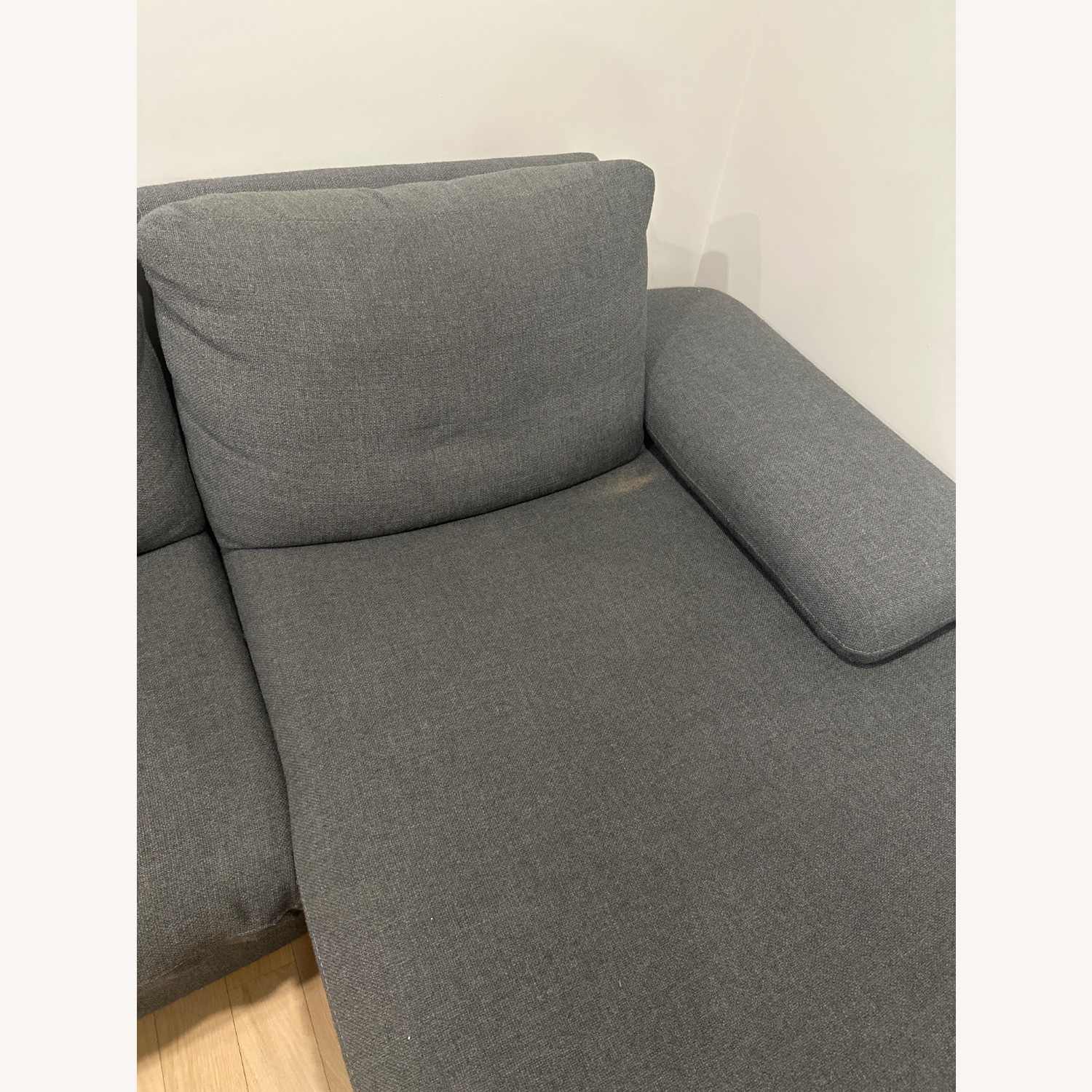 Chateau D'ax Mason 2 Piece Sectional - image-4