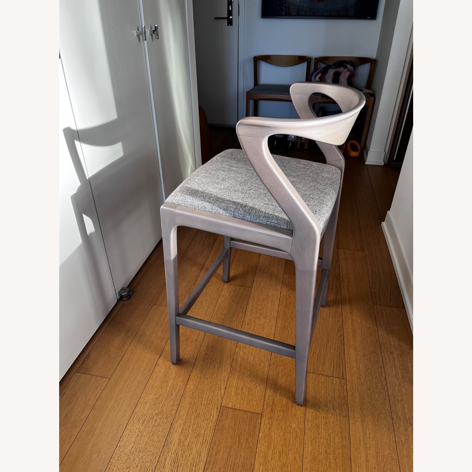 Sossego Duda Light Gray Wood Stools - image-4