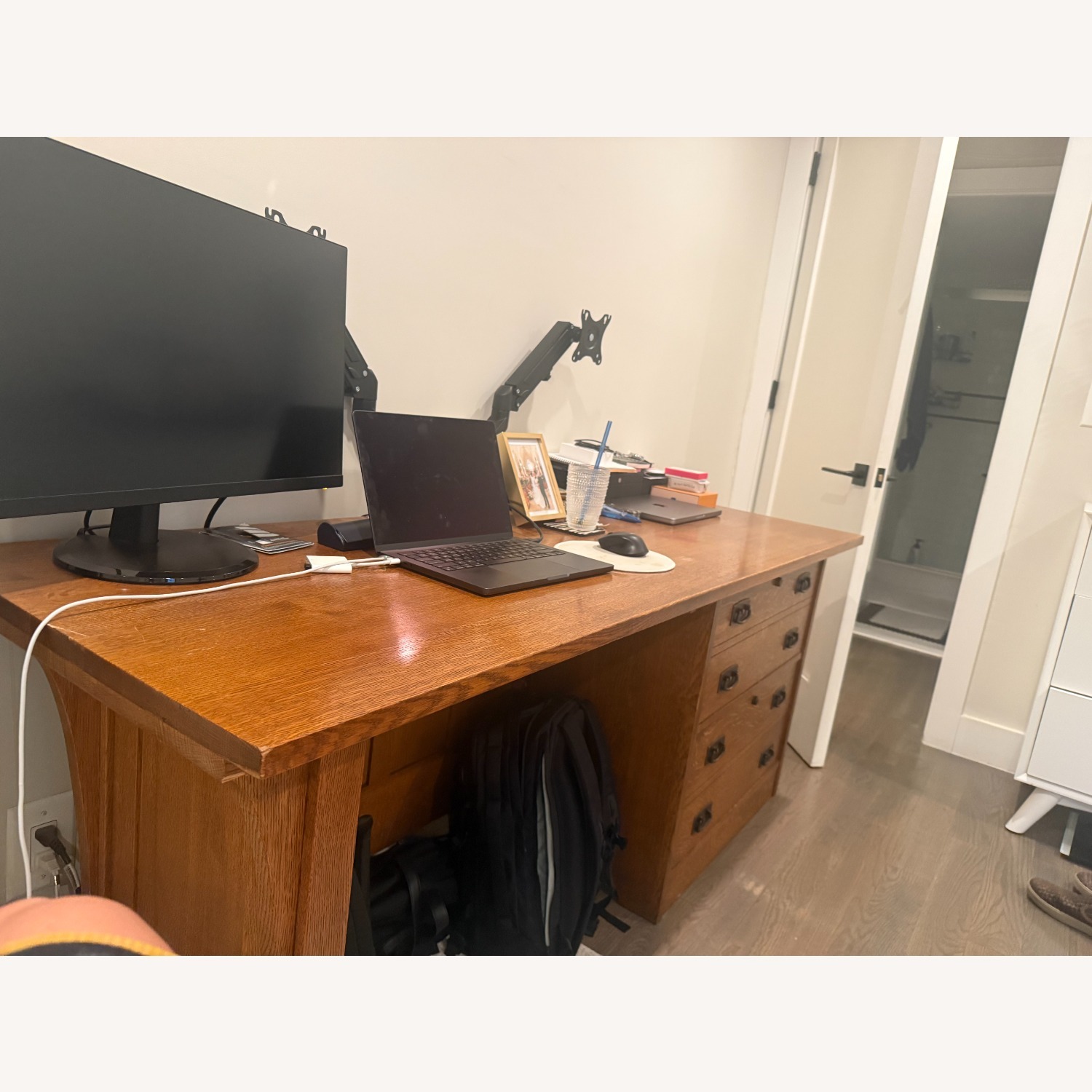 Stickley Oak Desk with Drawers - image-2
