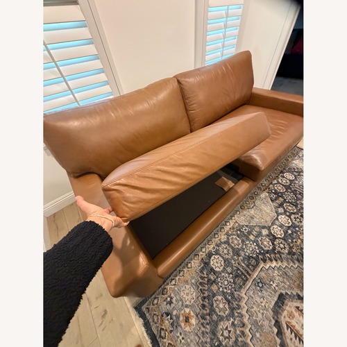 Used Turner Square Arm Leather Sofa Pottery Barn for sale on AptDeco